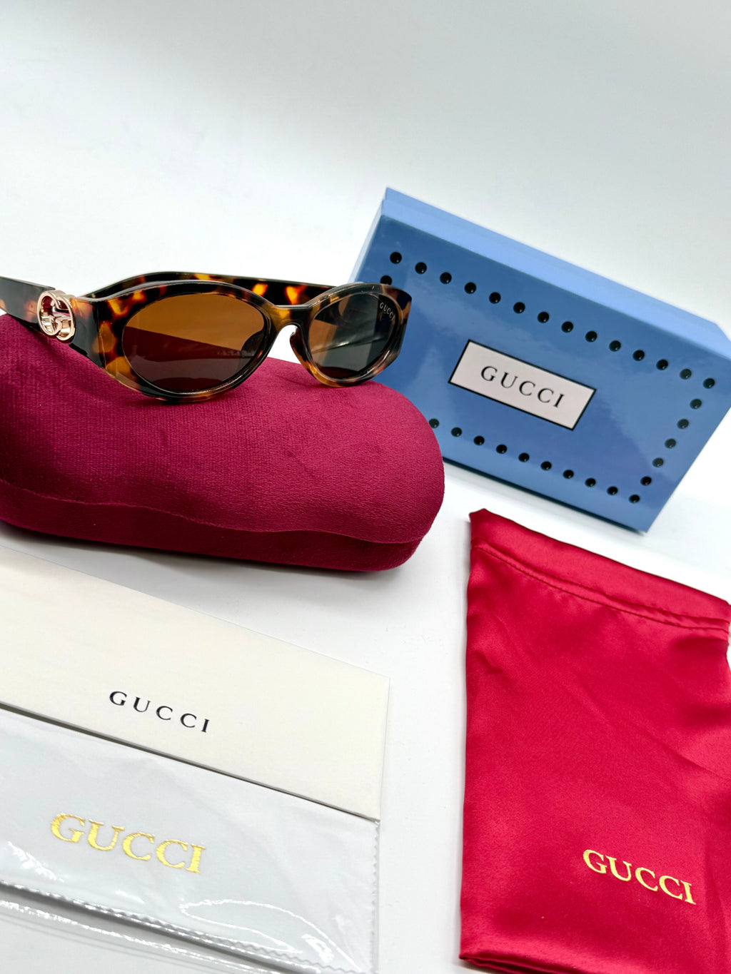 Gucci sunglass no6