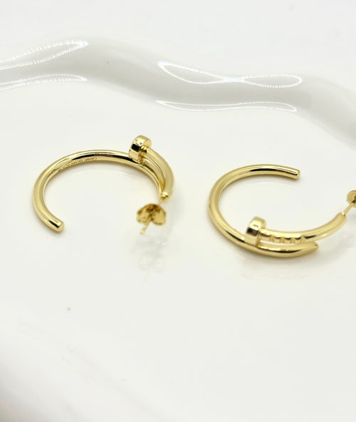 Cartier earrings no1