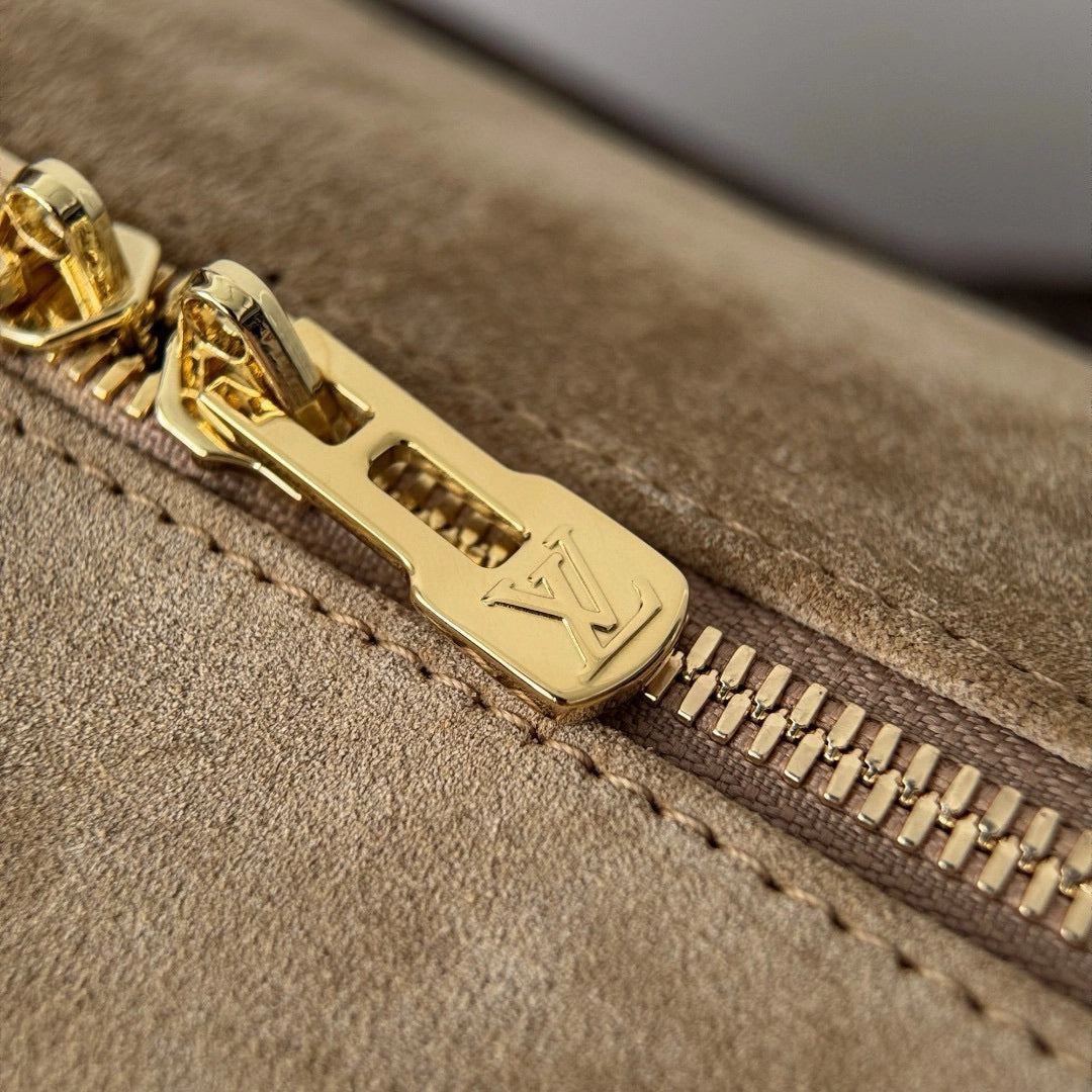 LV EXPRESS TRAVEL TRAVEL MINI SUEDE