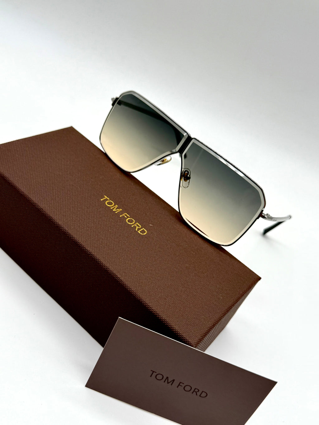 Tom ford sunglass no7