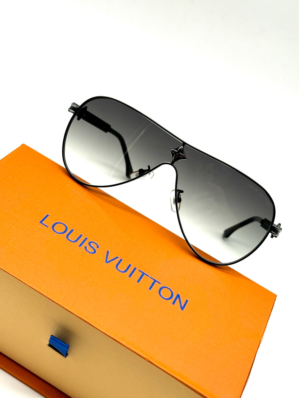 Lv sunglass no7