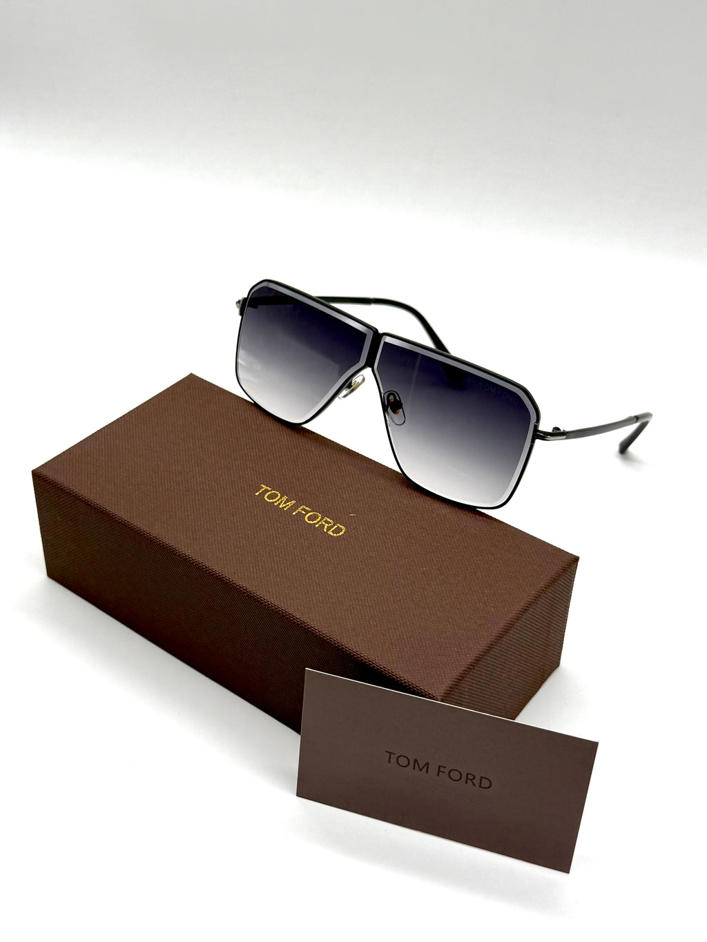 Tom ford sunglass no6