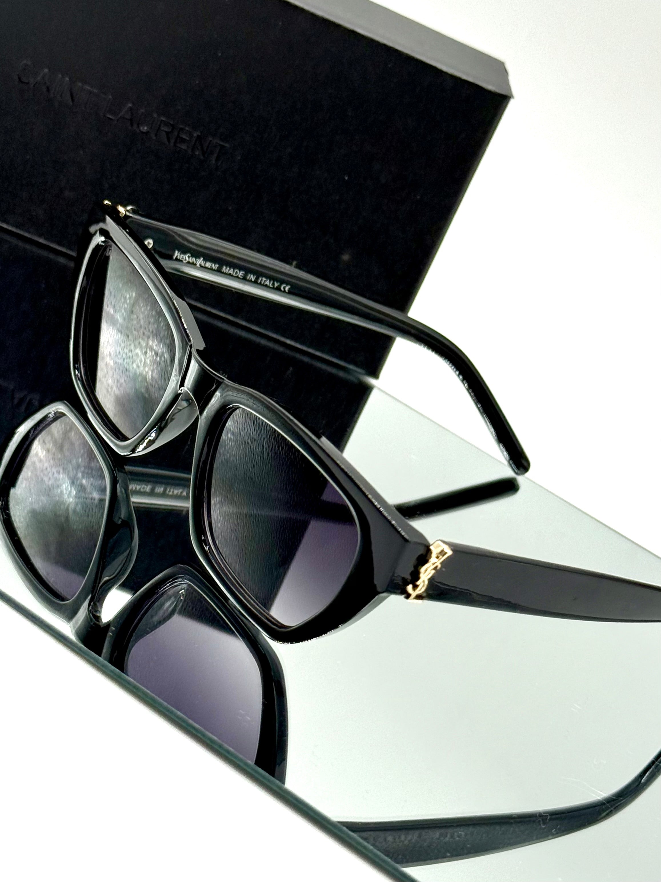 Ysl sunglass no4