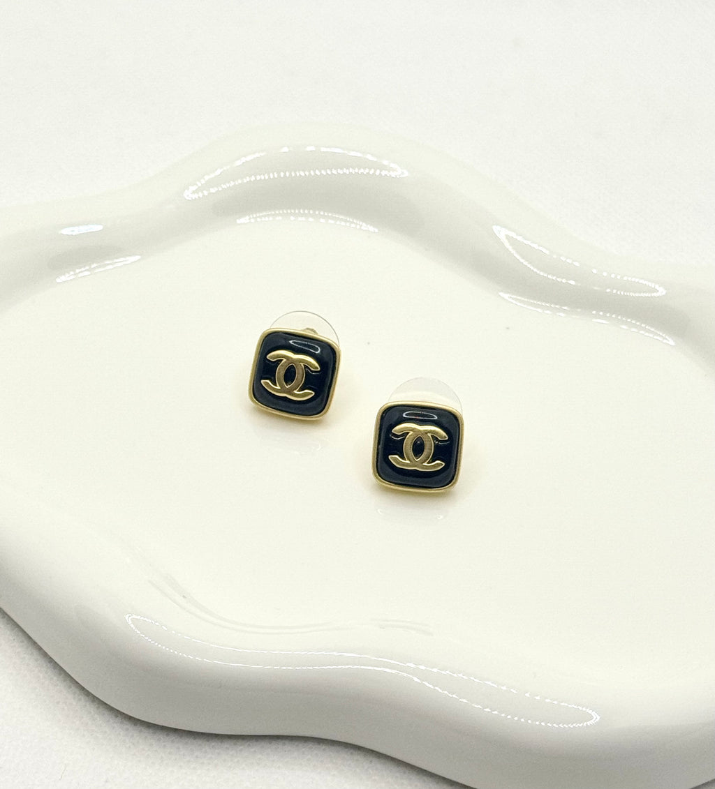 Ch earrings no1