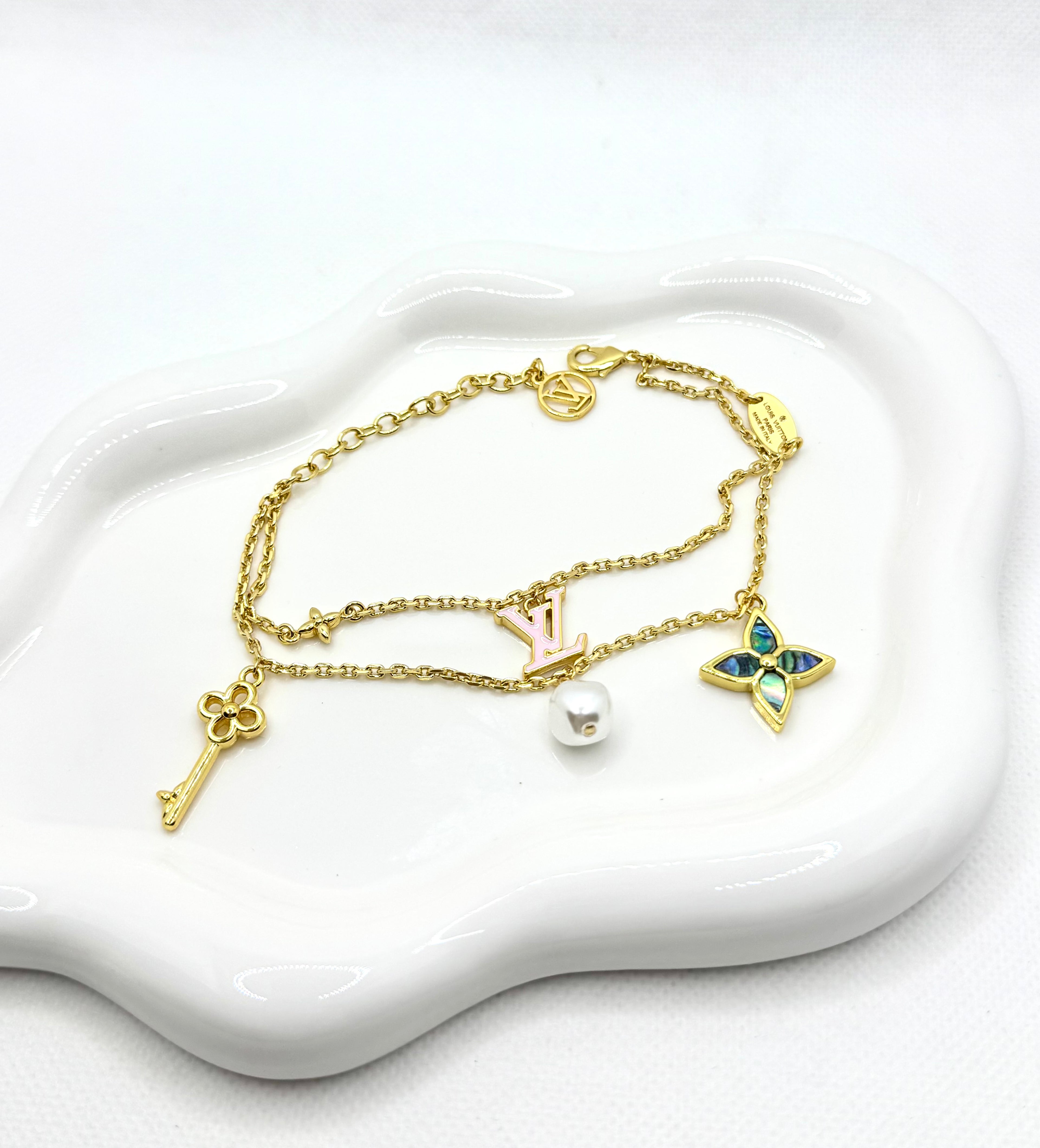 LV bracelet no7