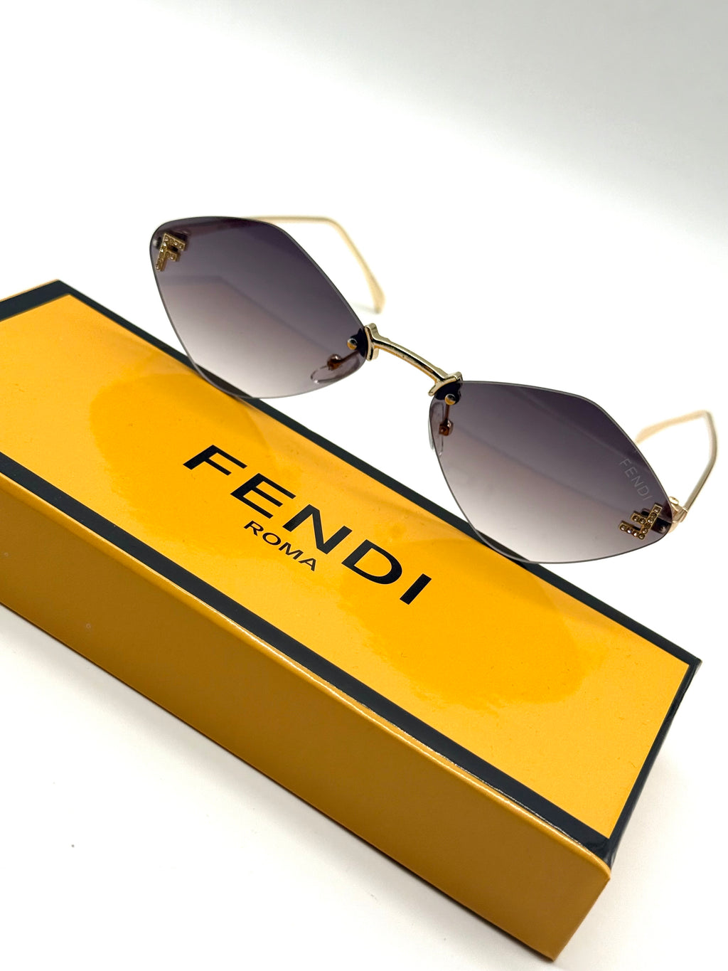 Fendi sunglass no4