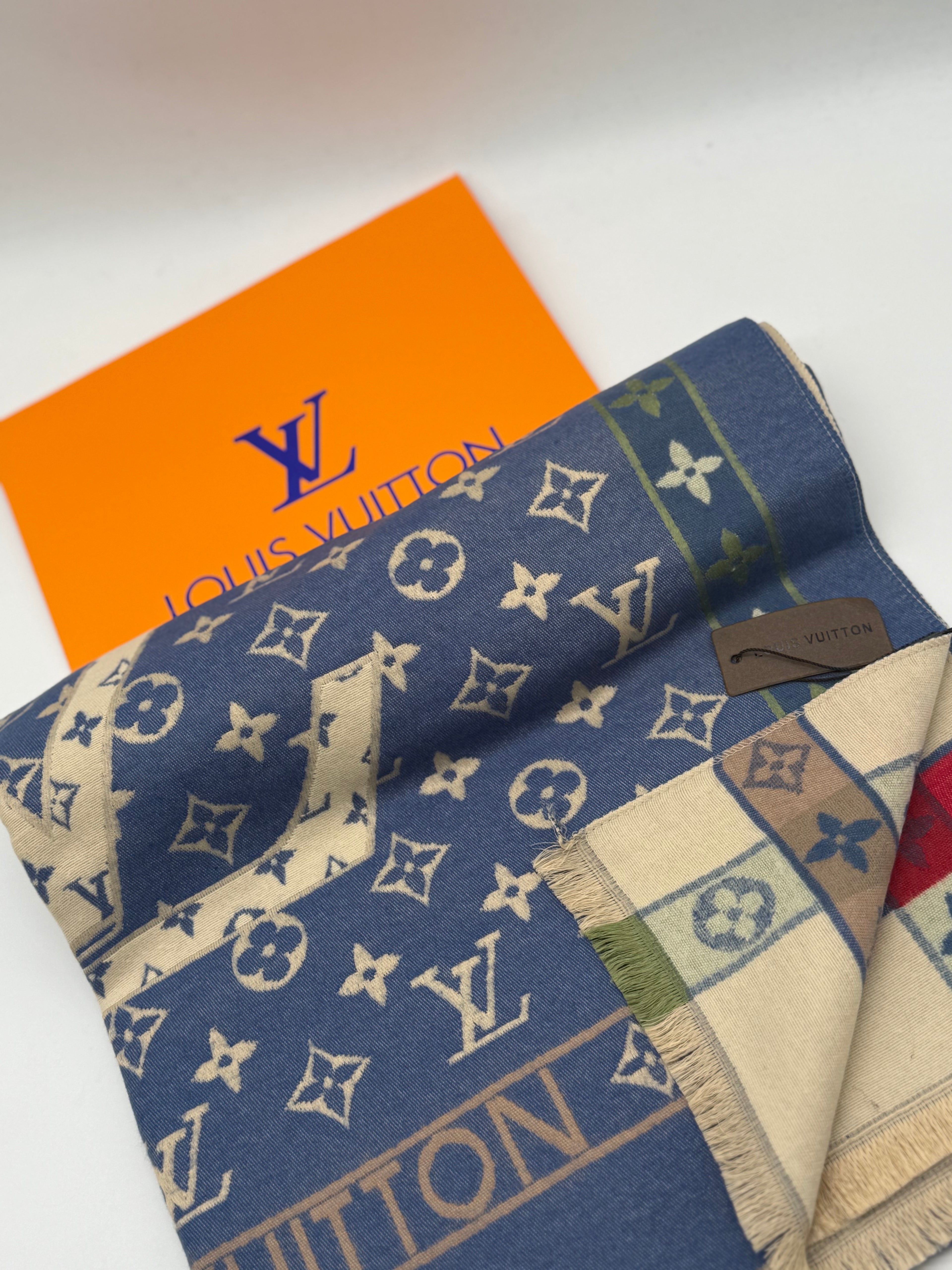 LV εσάρπα cashmere no10