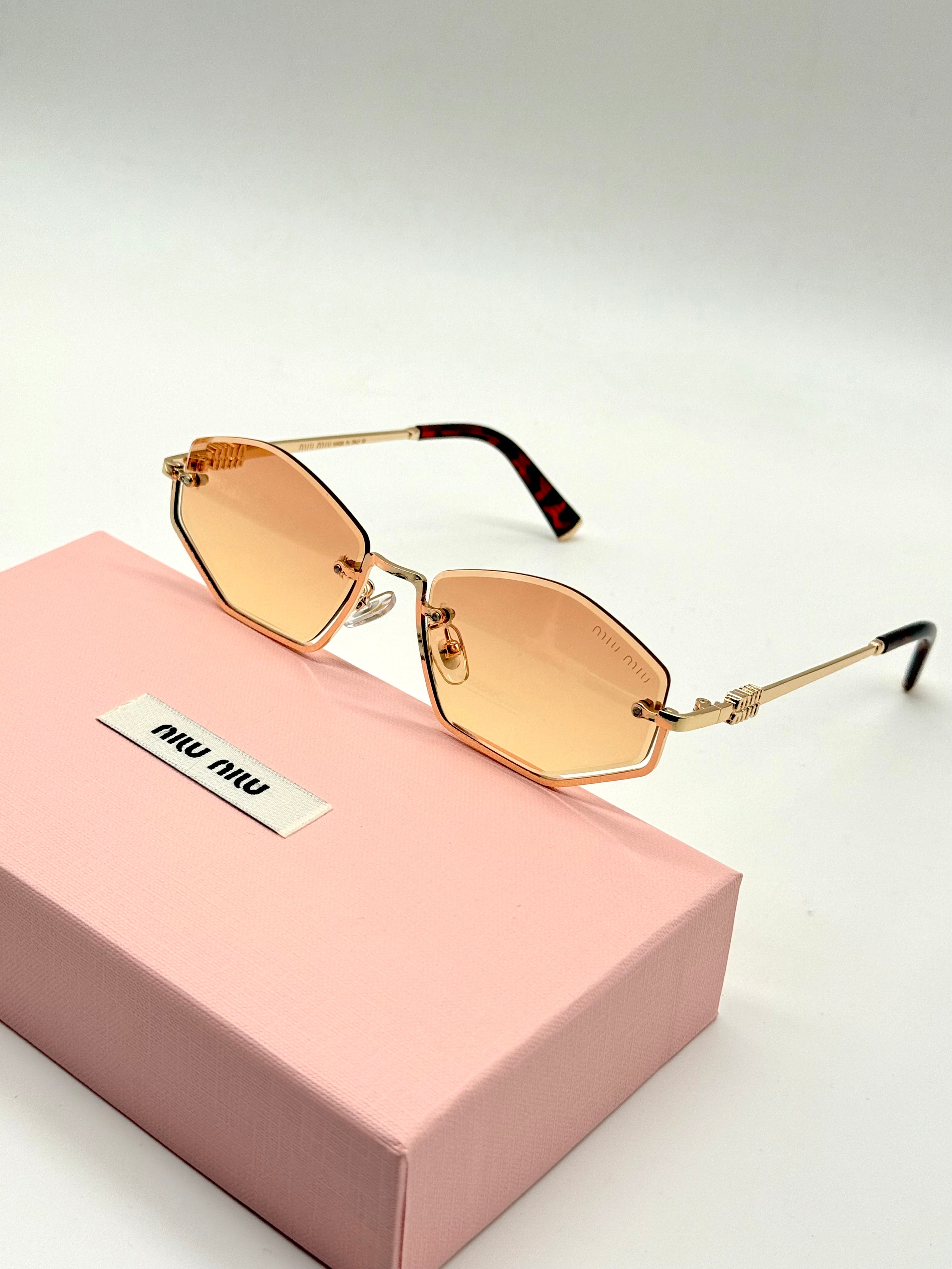 Miu Miu sunglass no12