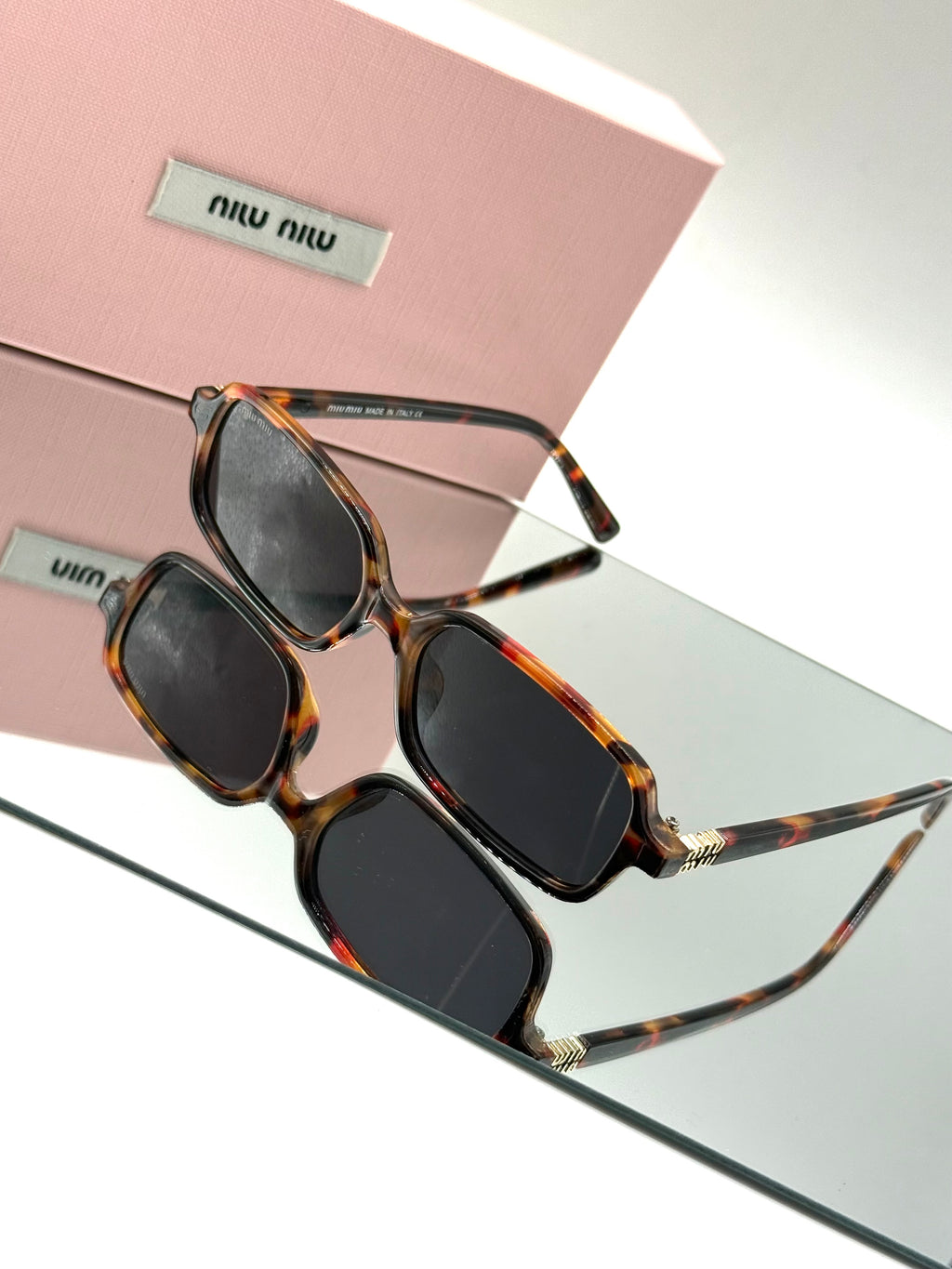 Miu Miu sunglass no13