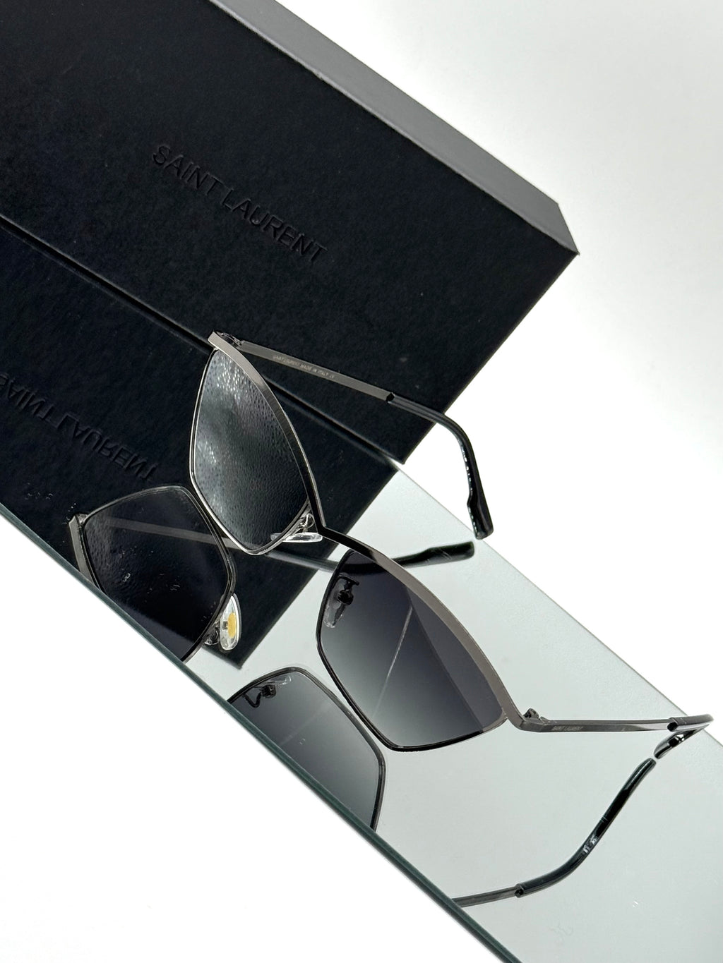 Ysl sunglass no8