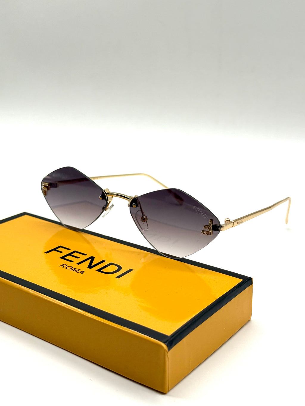 Fendi sunglass no4
