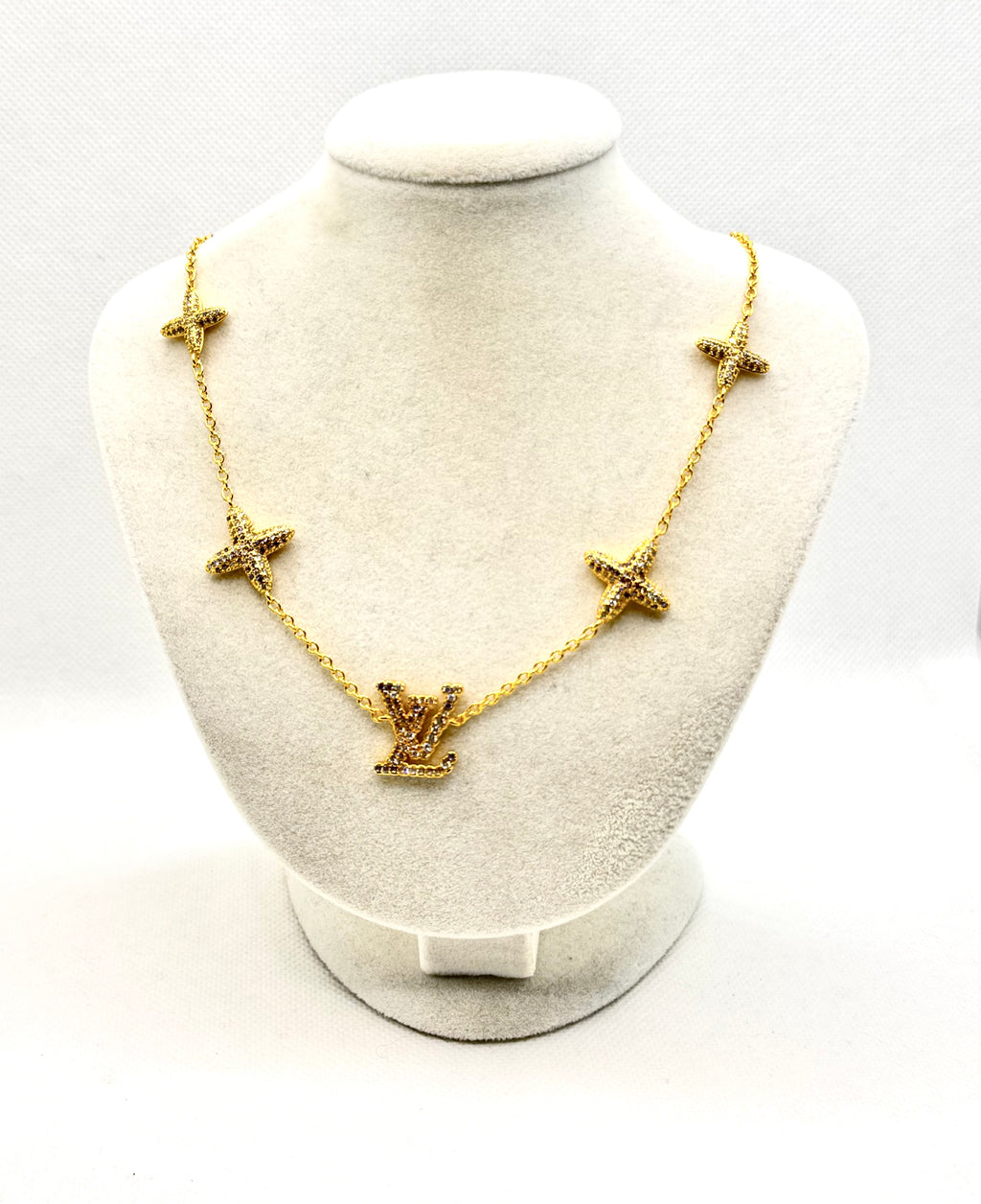 LV necklace no2