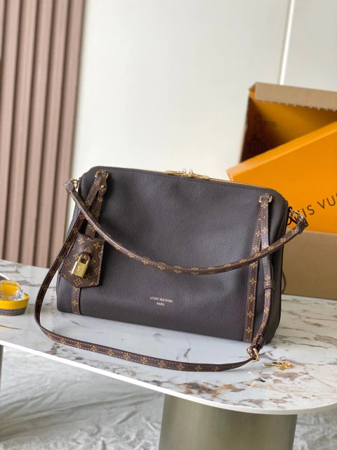 LOUIS VUITTON EXPRESS TRAVEL BROWN