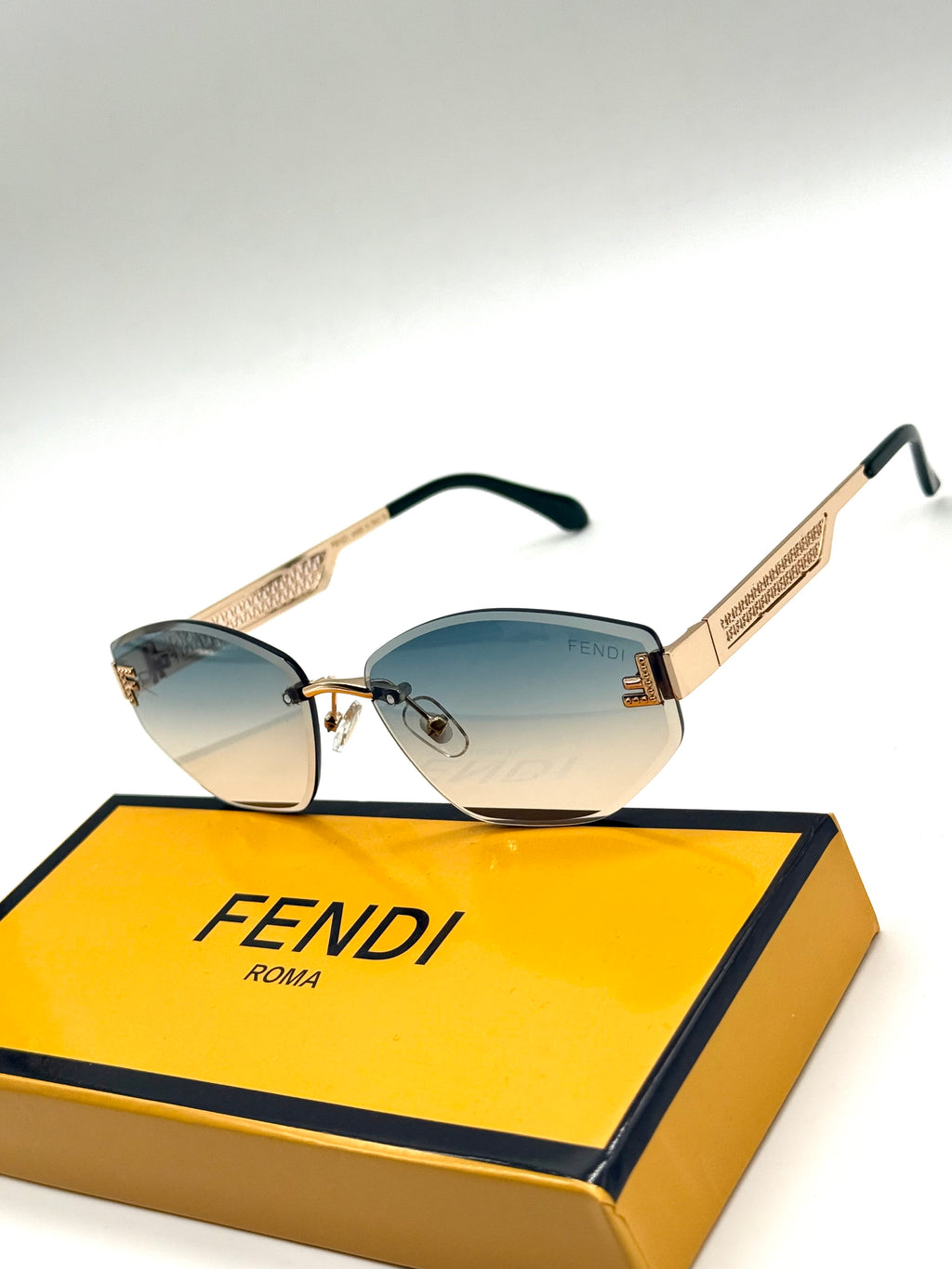 Fendi sunglass no6
