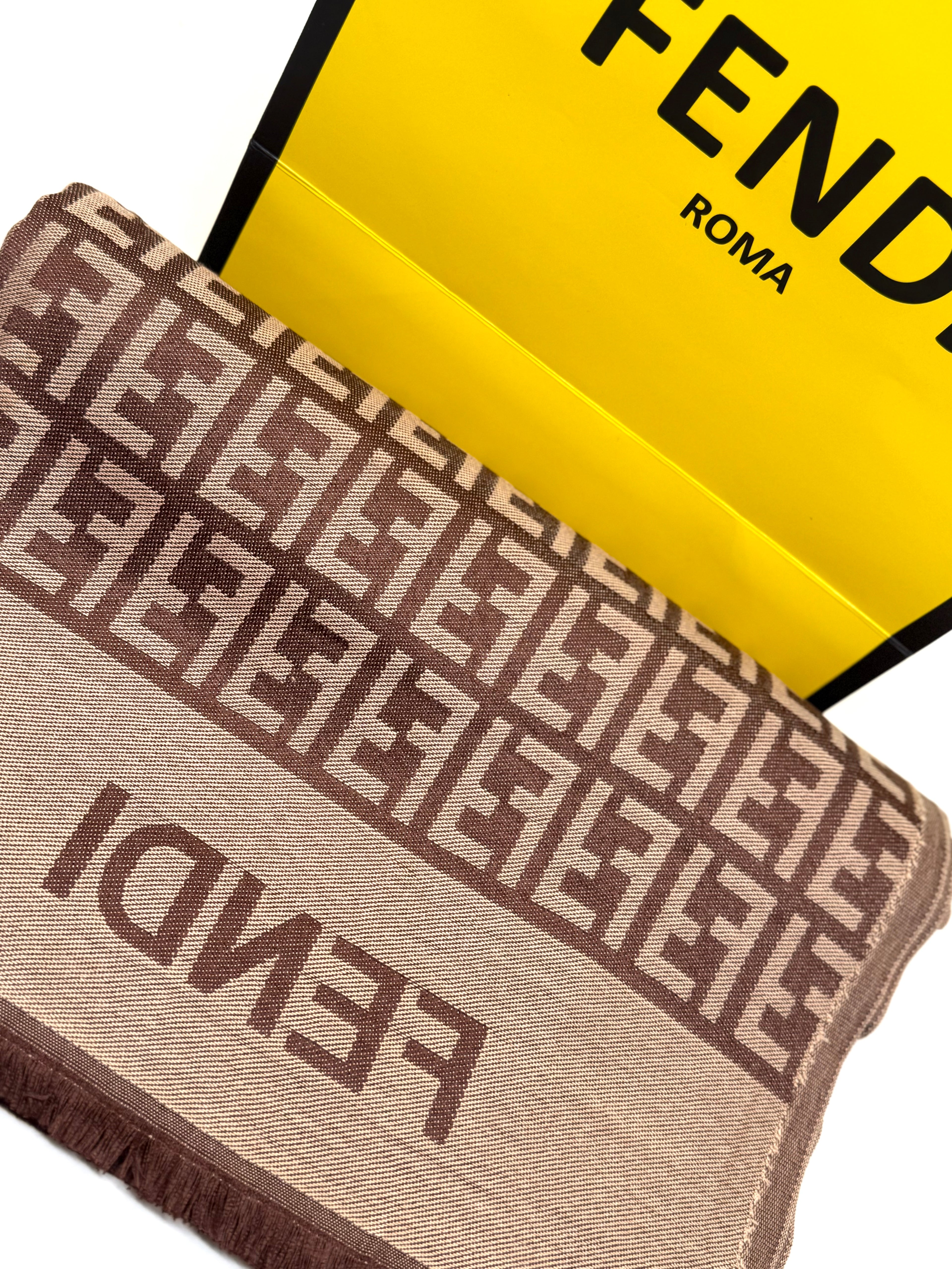 Fendi Viscose πασμίνα no2