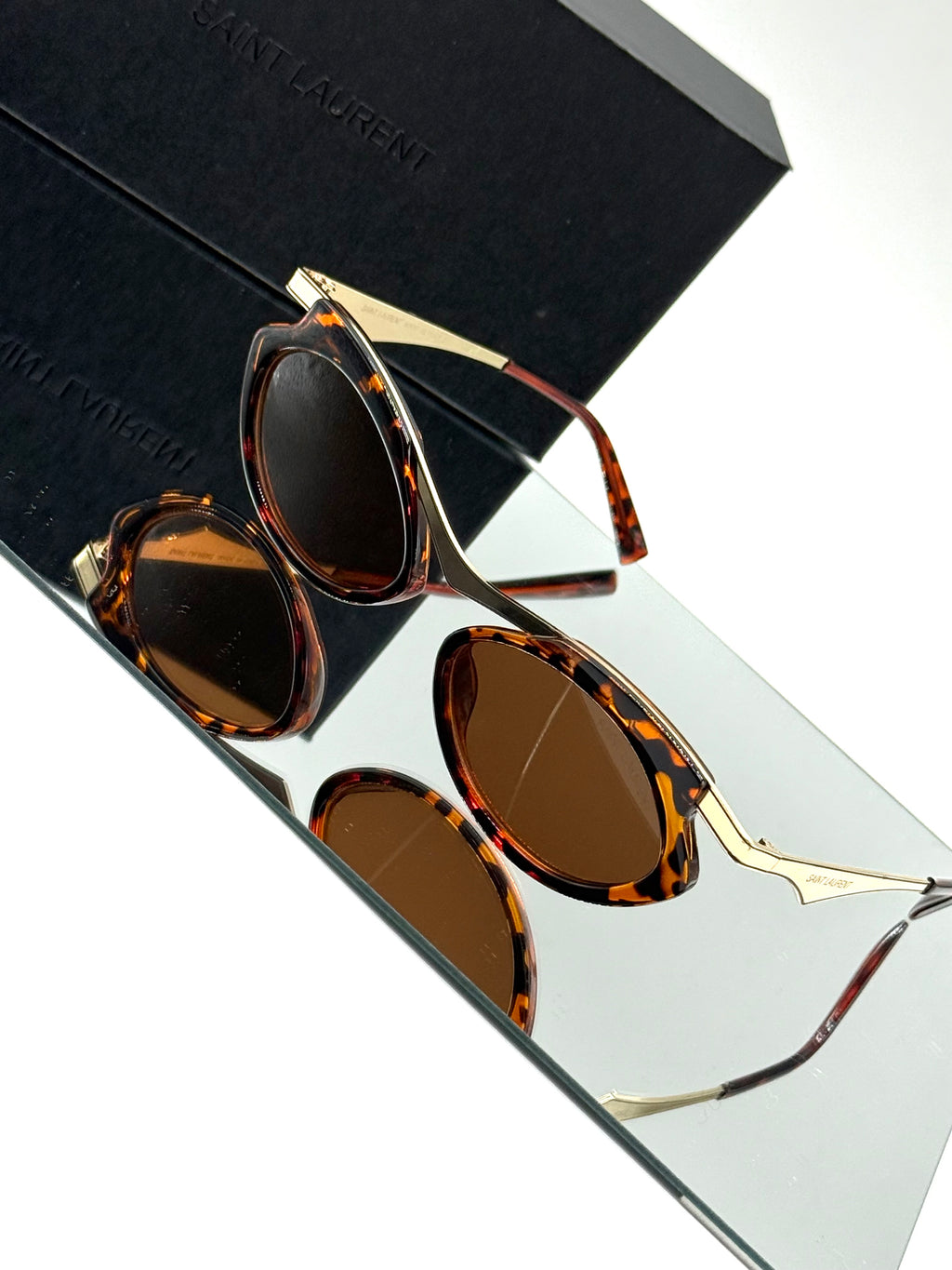 Ysl sunglass no5