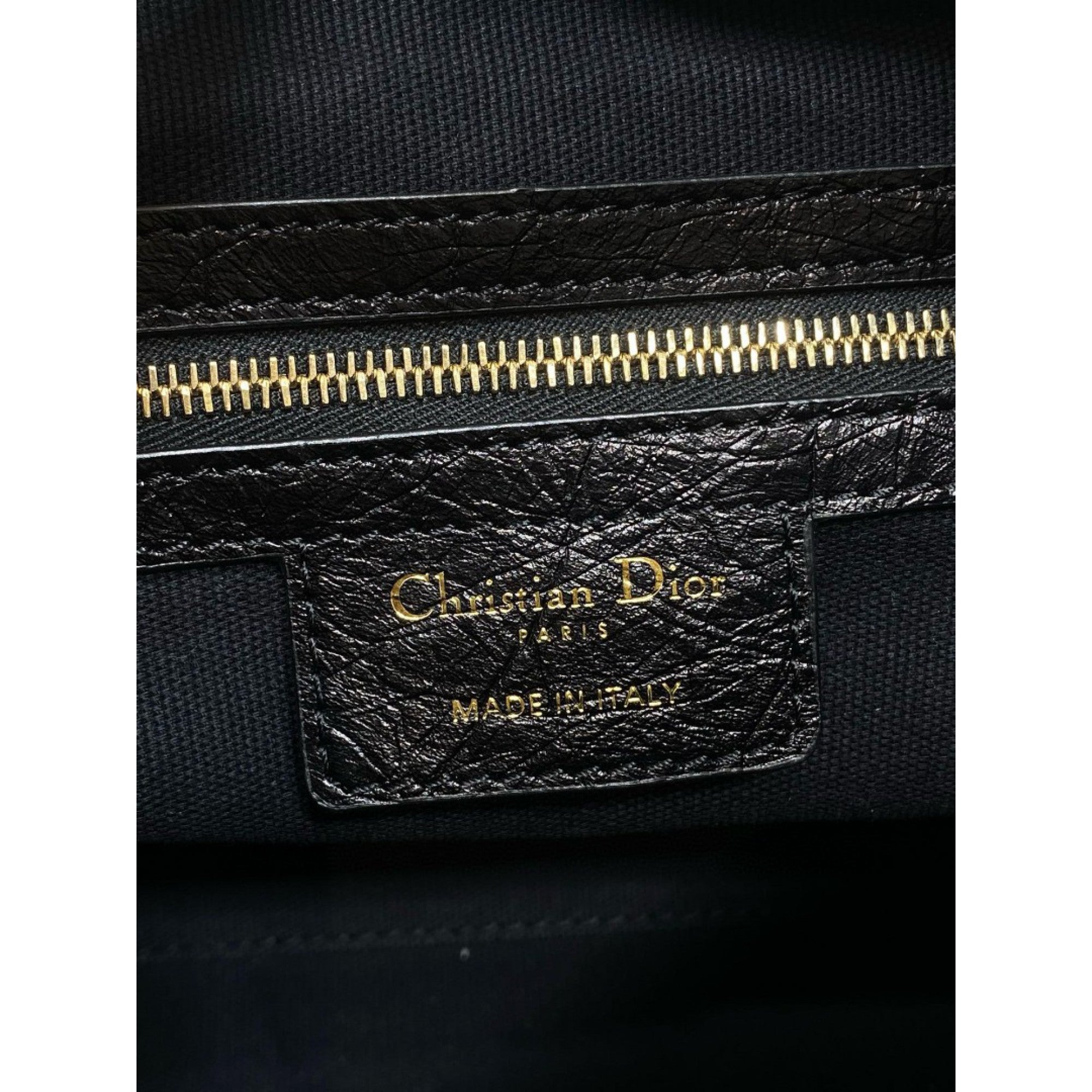 Dior voyage flat black