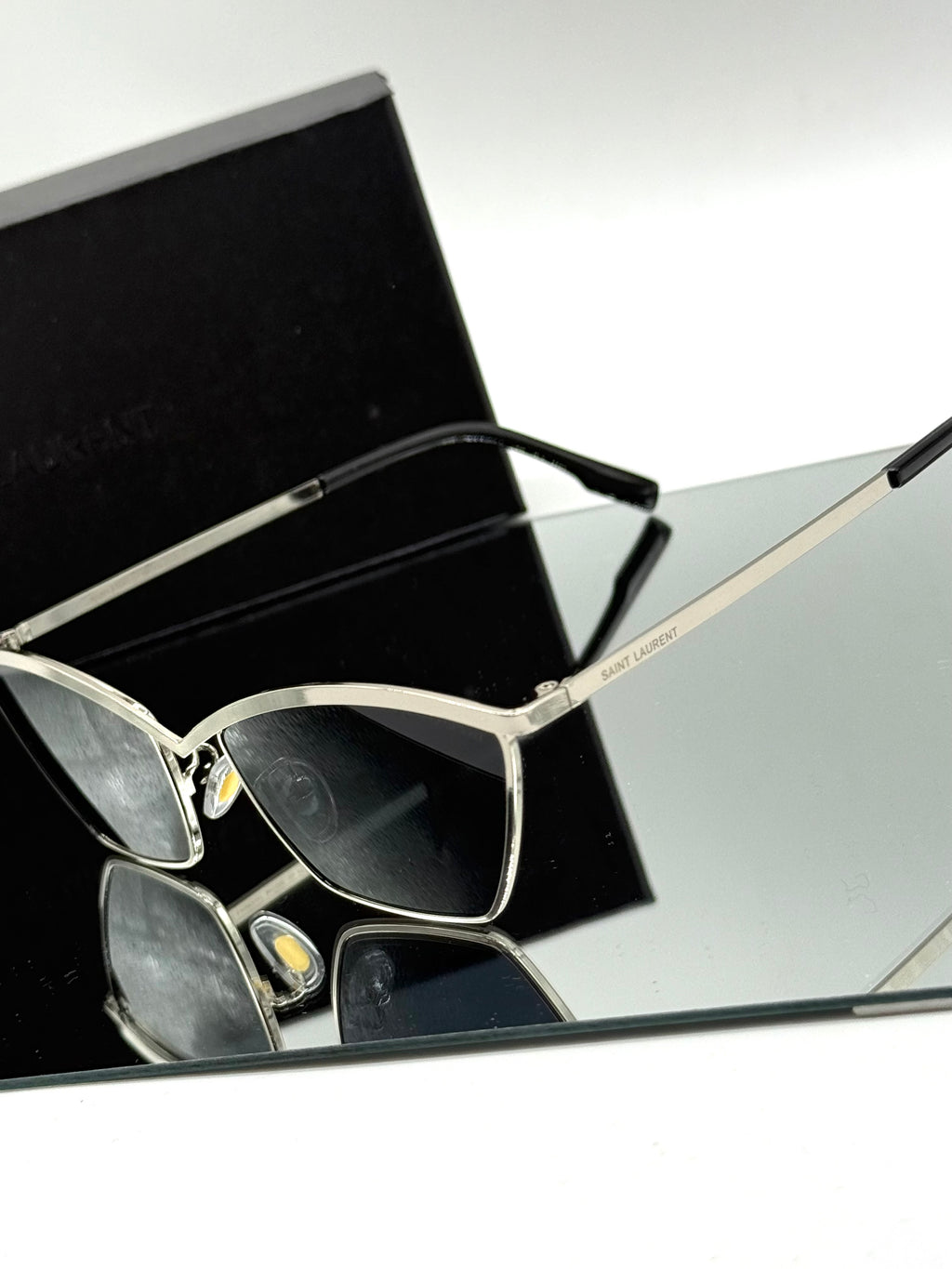 Ysl sunglass no6