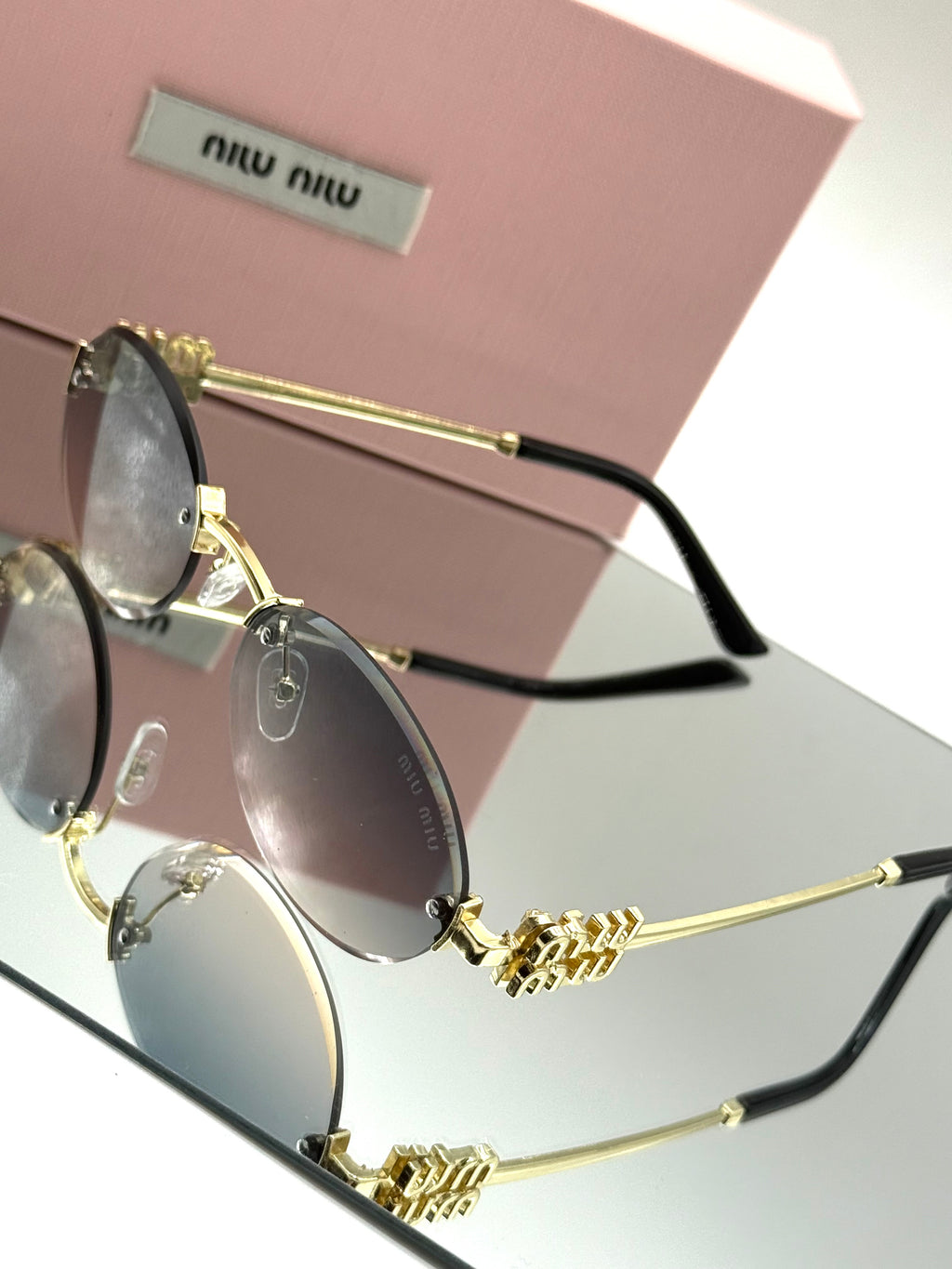 Miu Miu sunglass no14