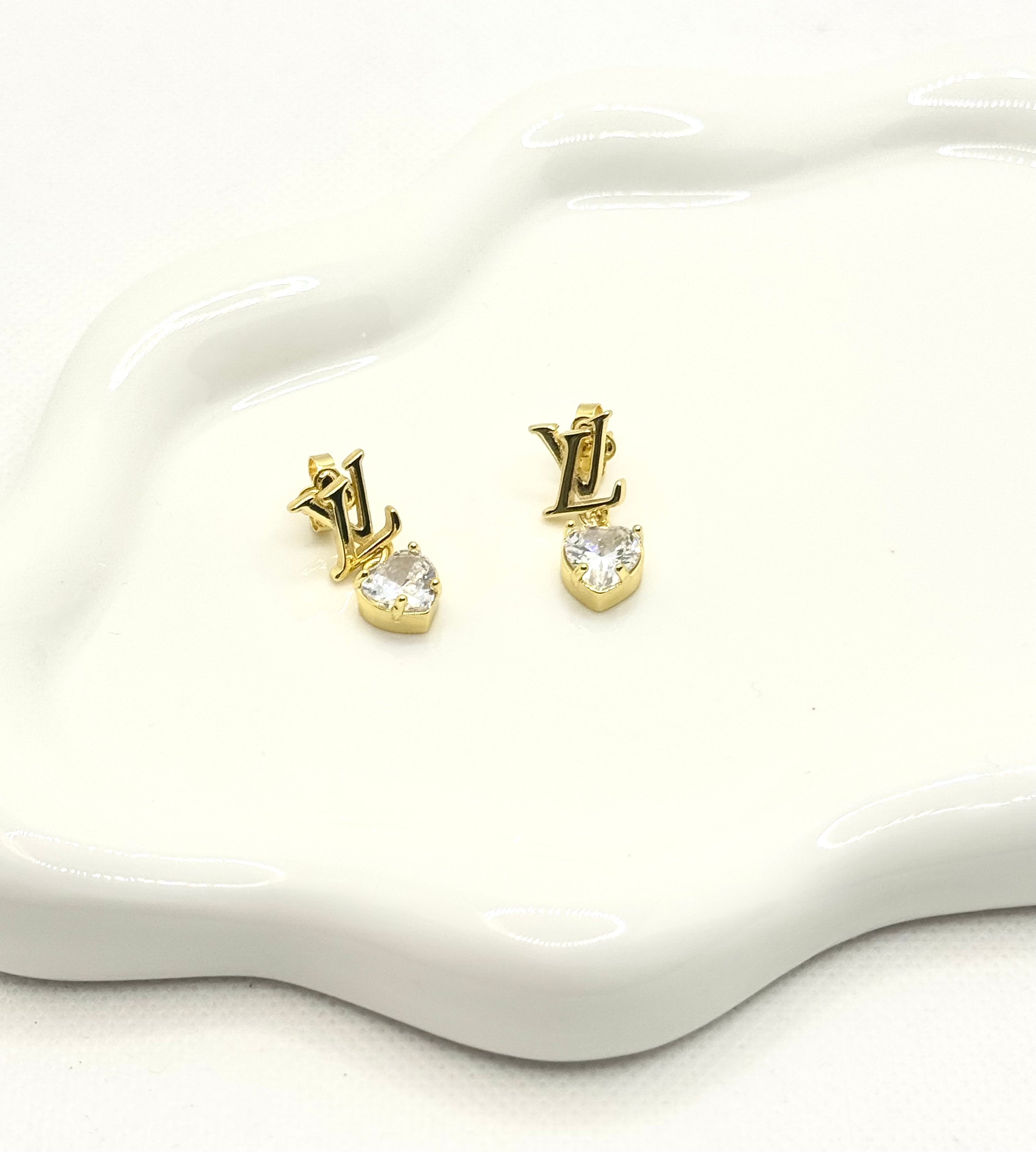 LV earrings no5
