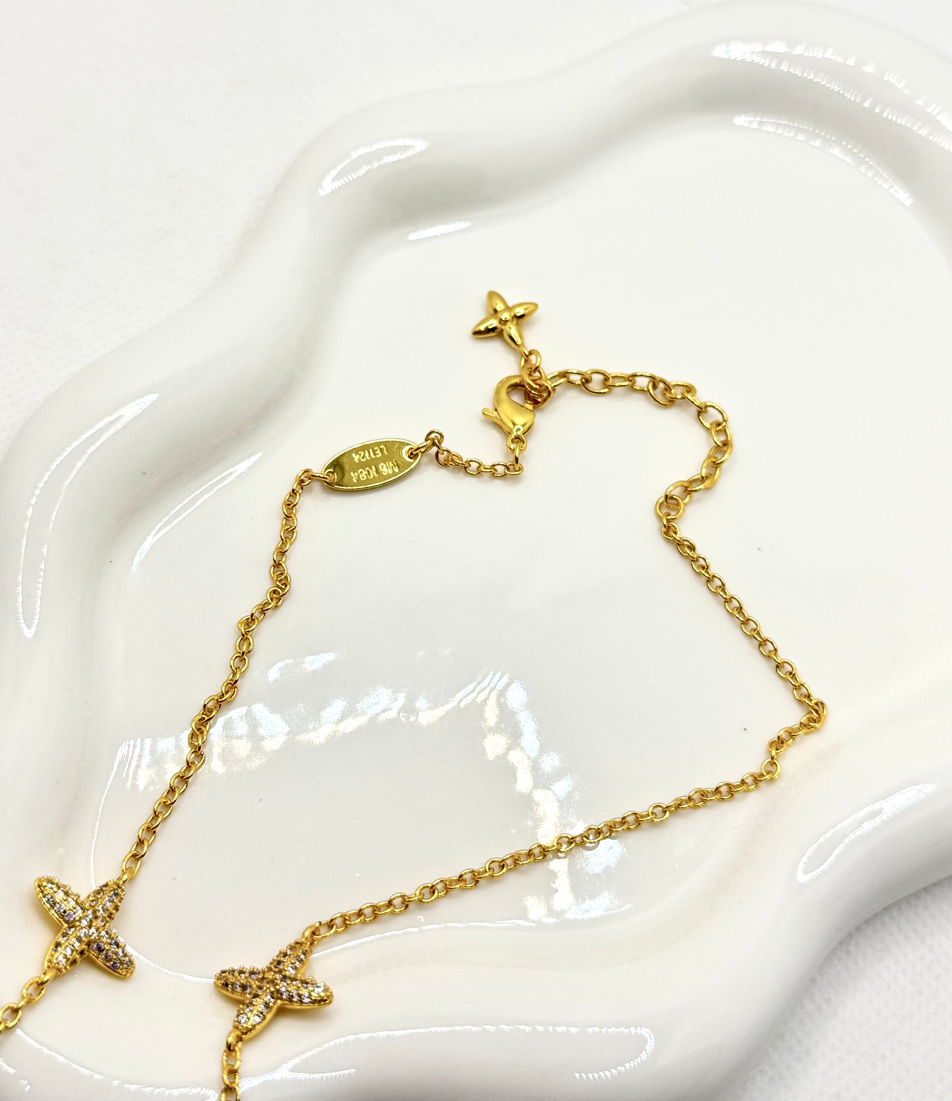 LV necklace no2