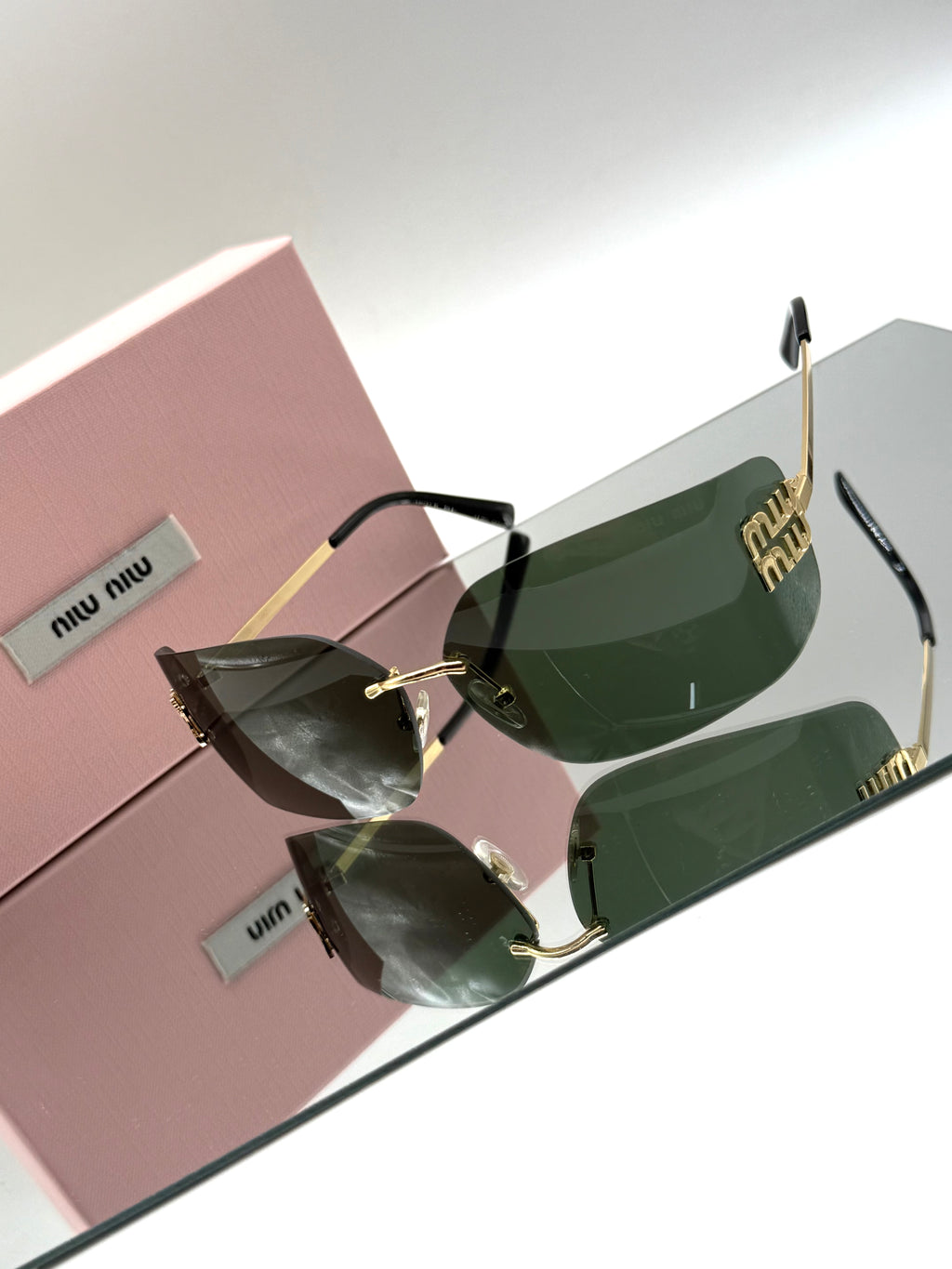 Miu Miu sunglass no11