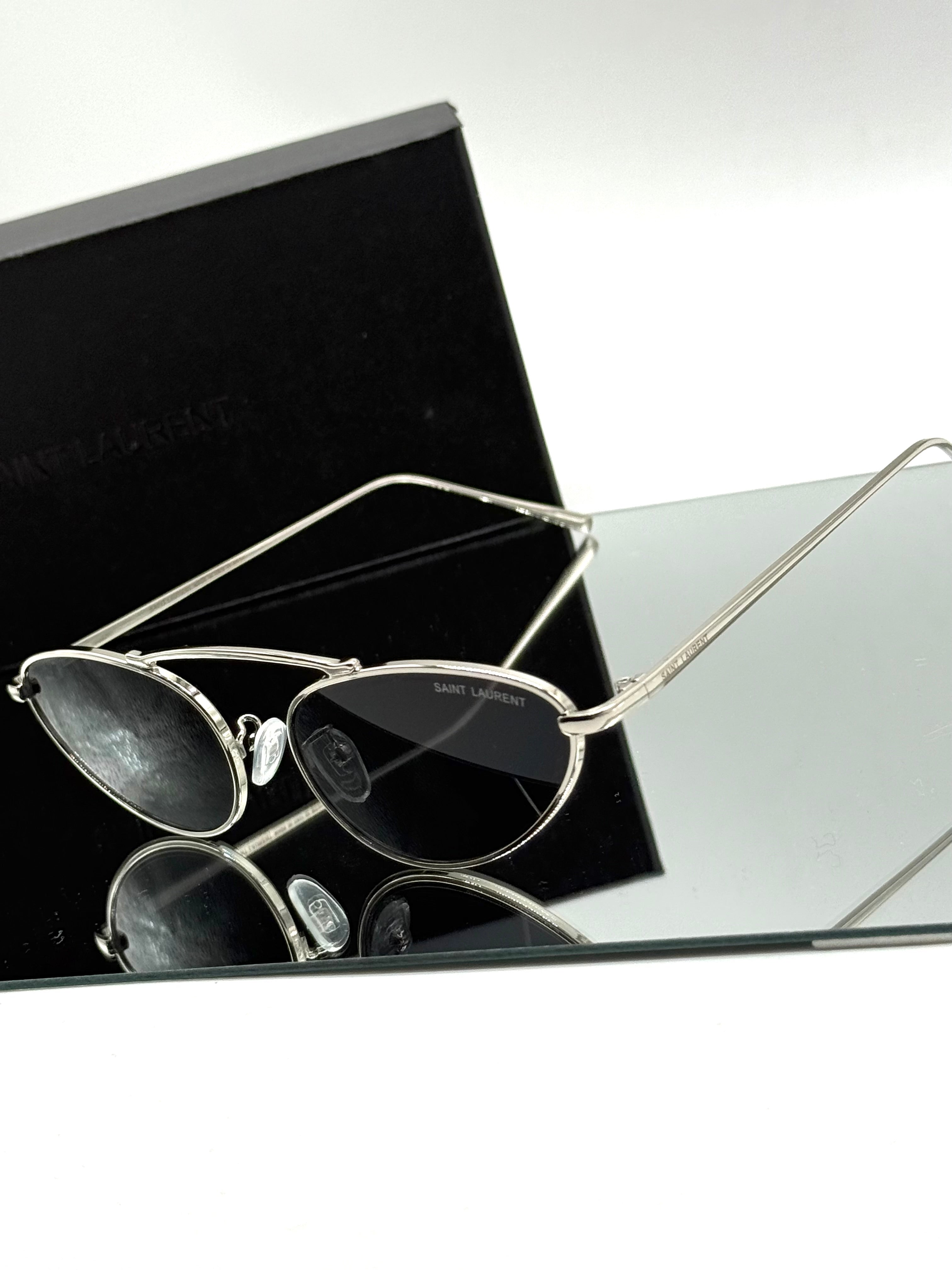 Ysl sunglass no7