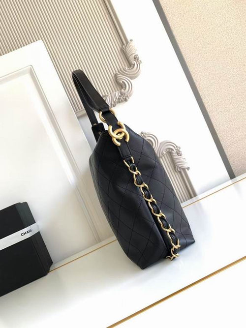C Bucket Bag