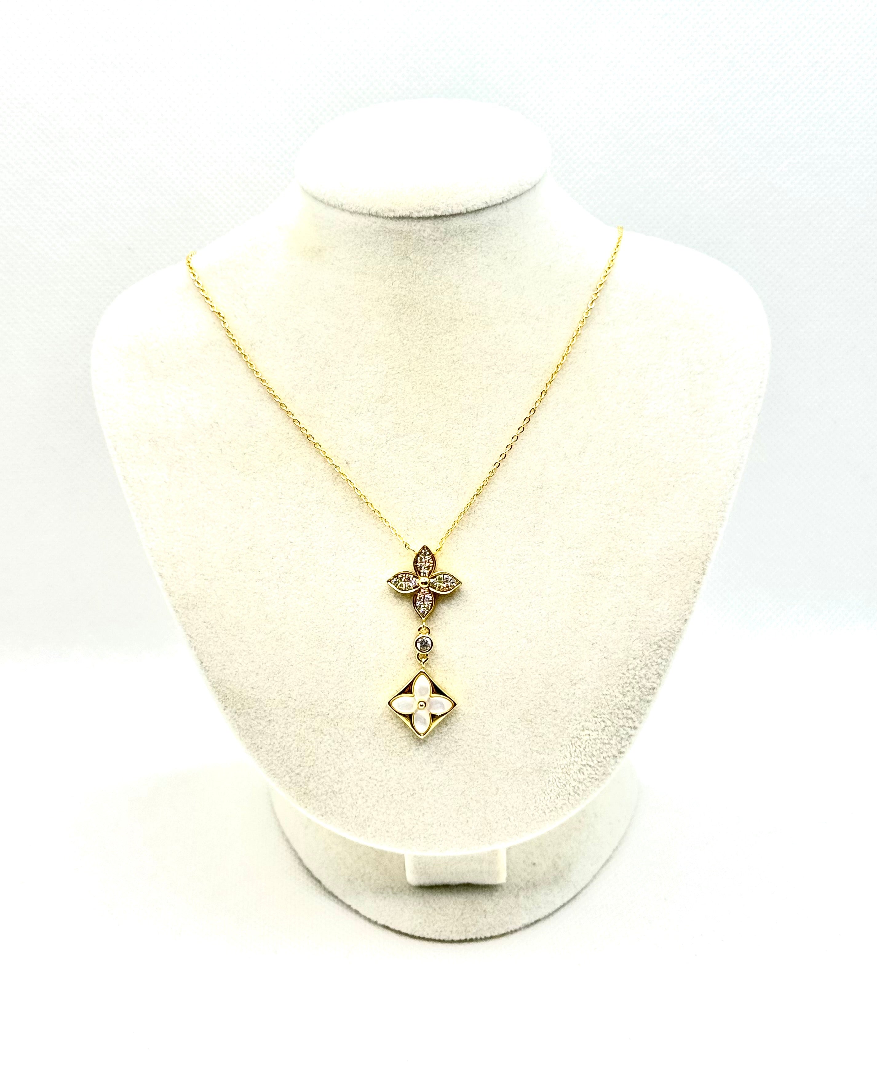 LV necklace no3