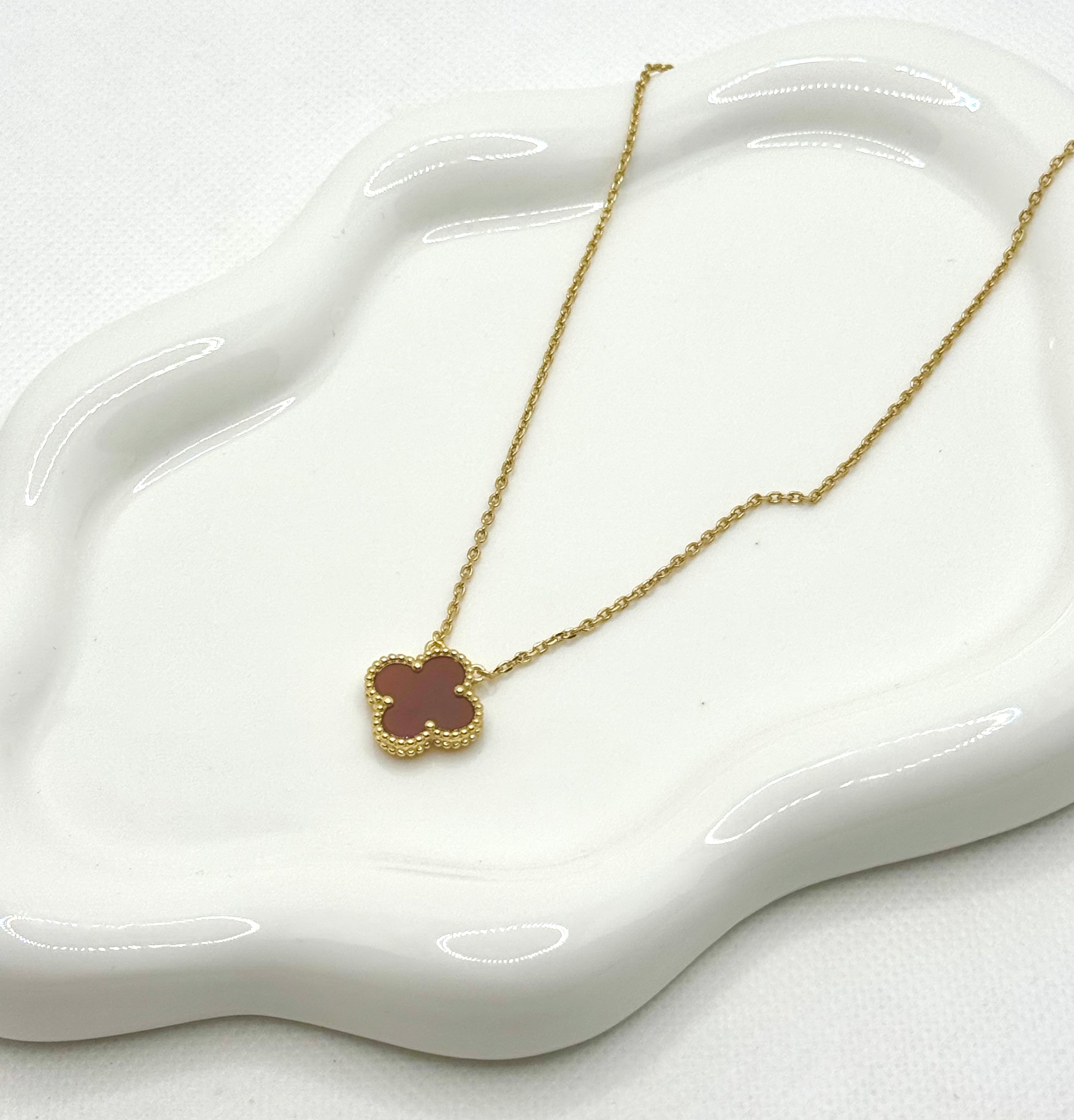 Van Cleef necklace no1