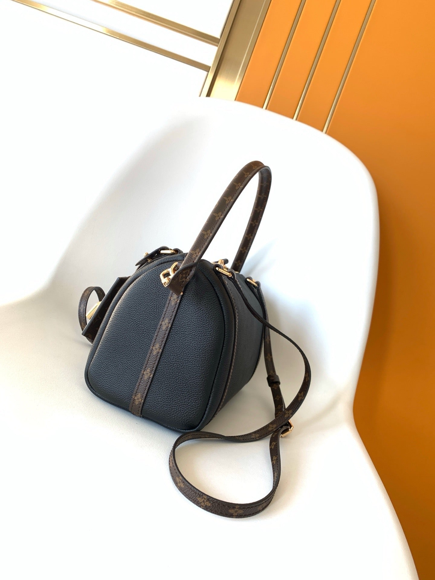 LV EXPRESS TRAVEL TRAVEL MINI BLACK