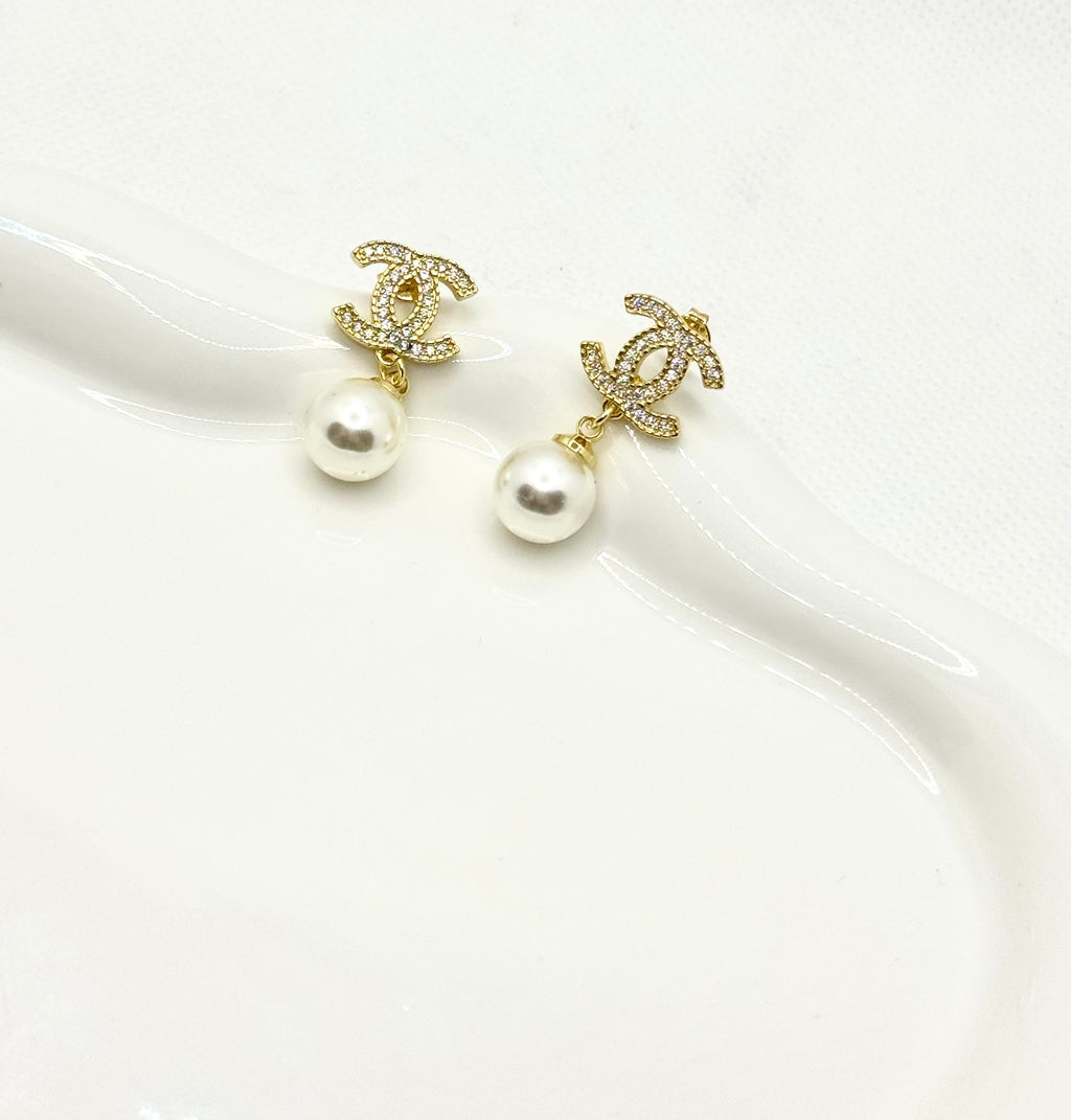 Ch earrings no6