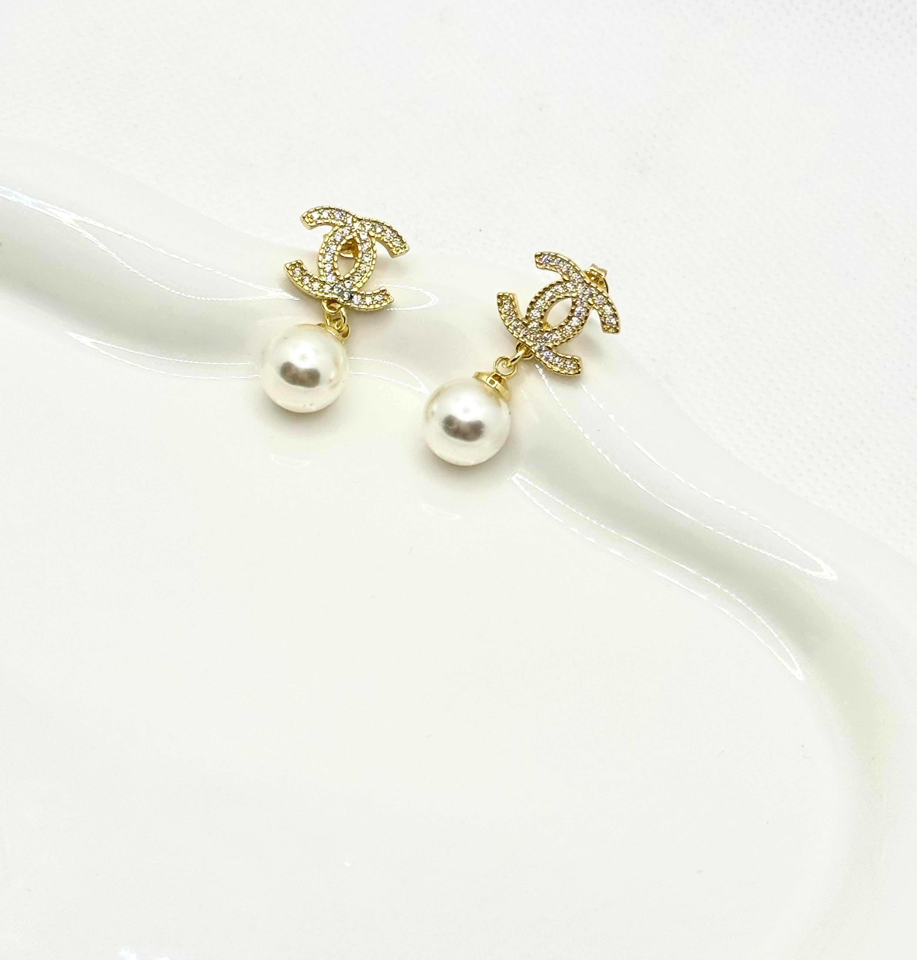 Ch earrings no6