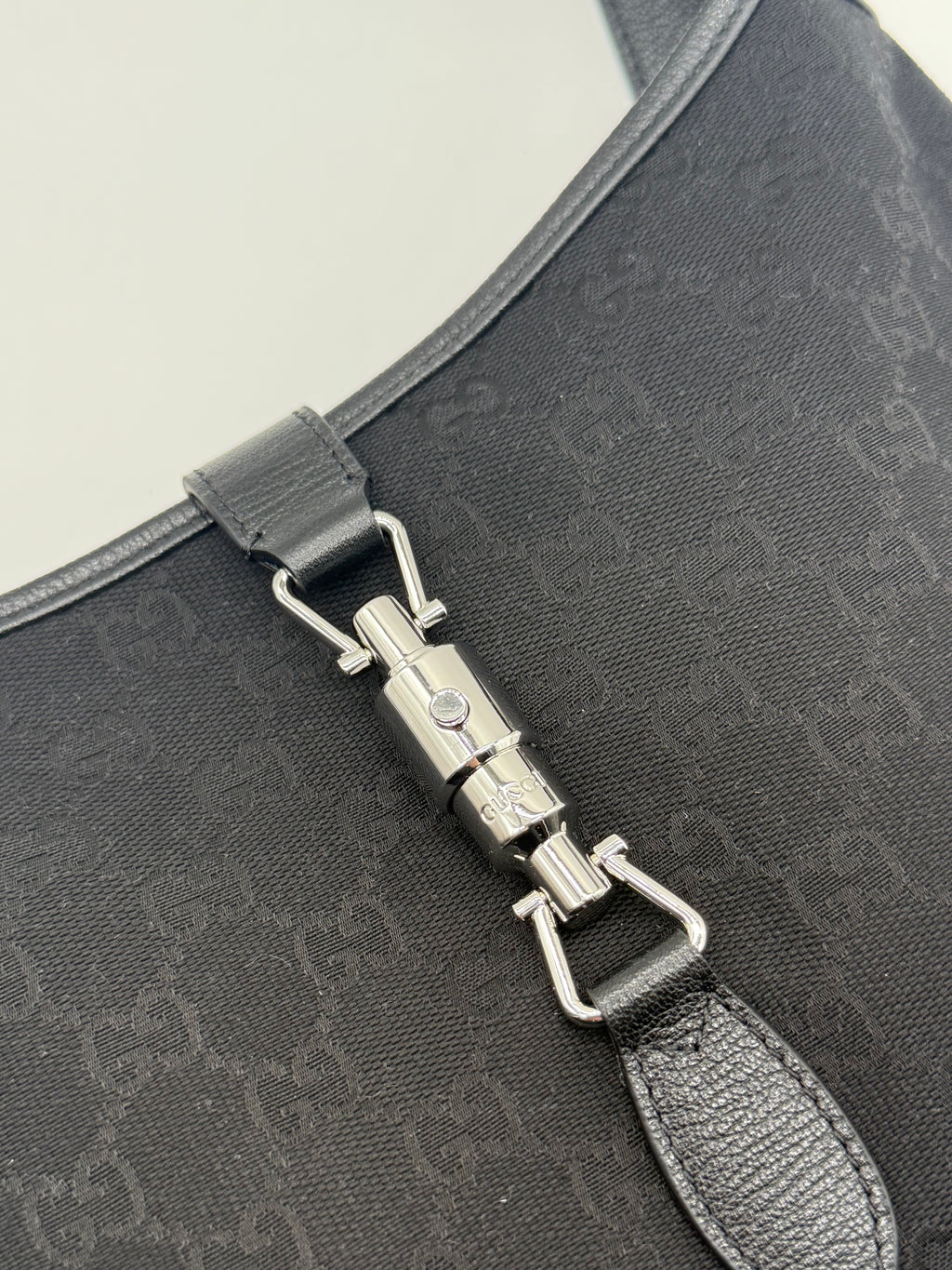 Gucci Jackie canvas black