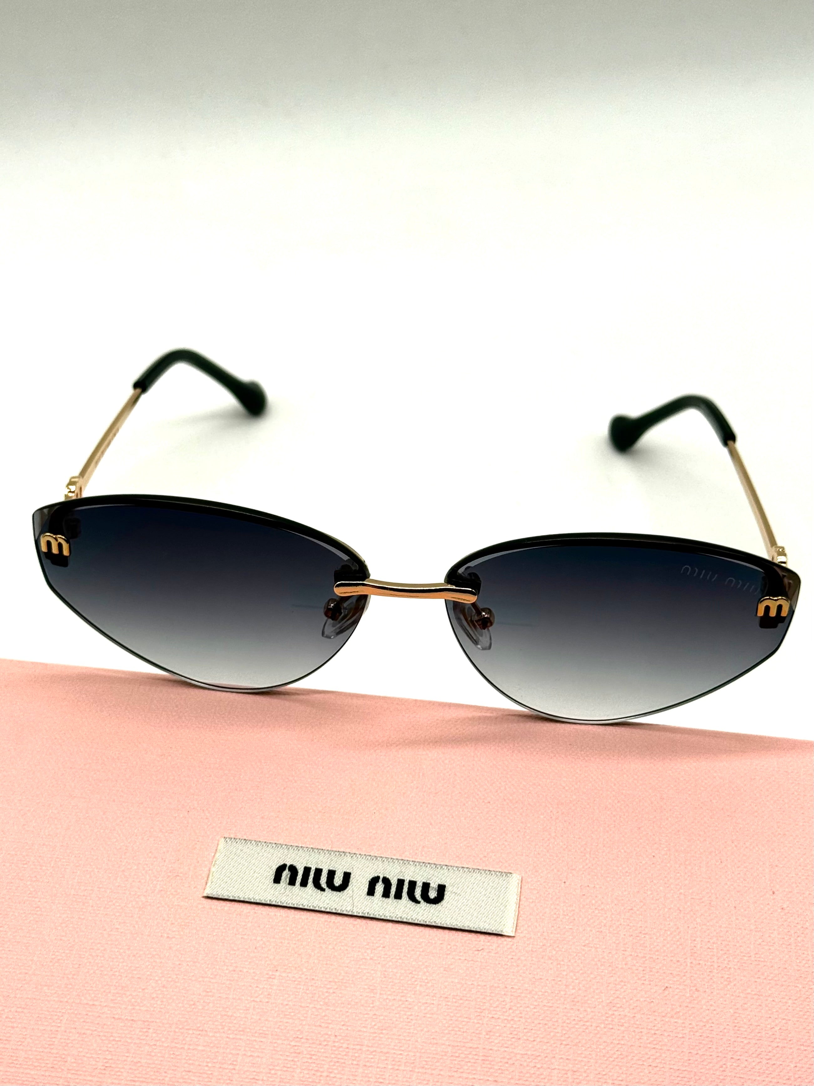 Miu Miu sunglass no8
