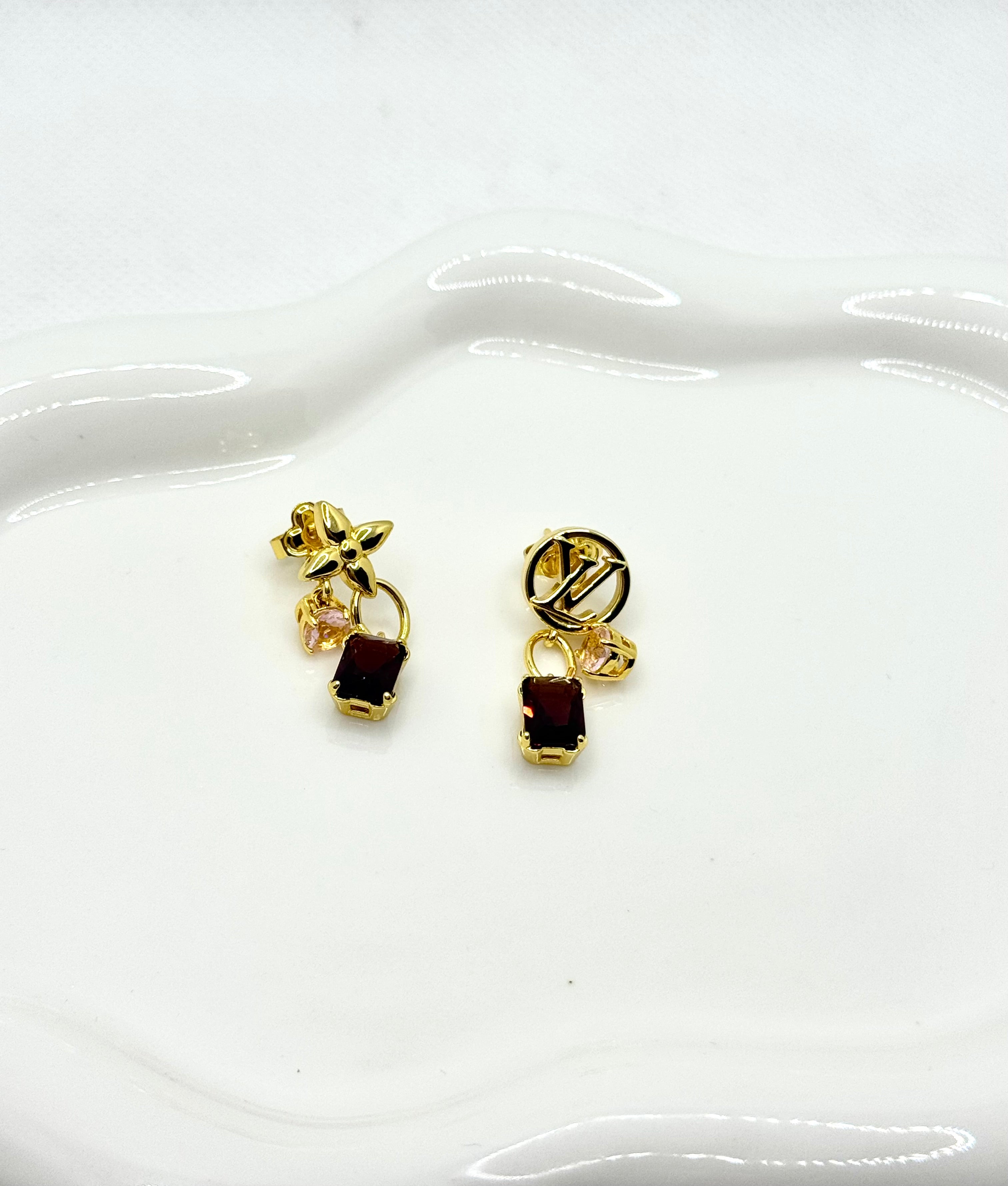 LV earrings no4