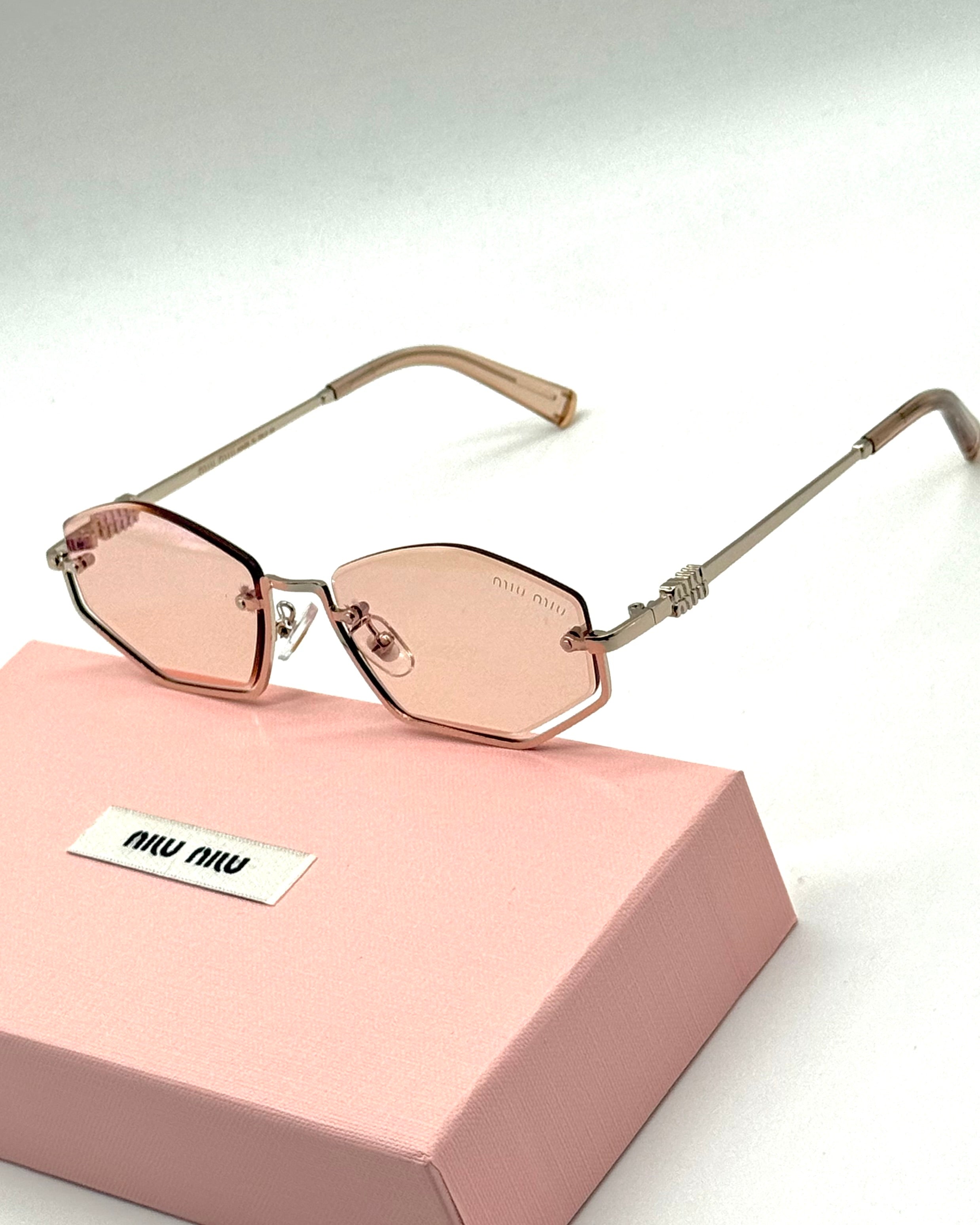 Miu Miu sunglass no13
