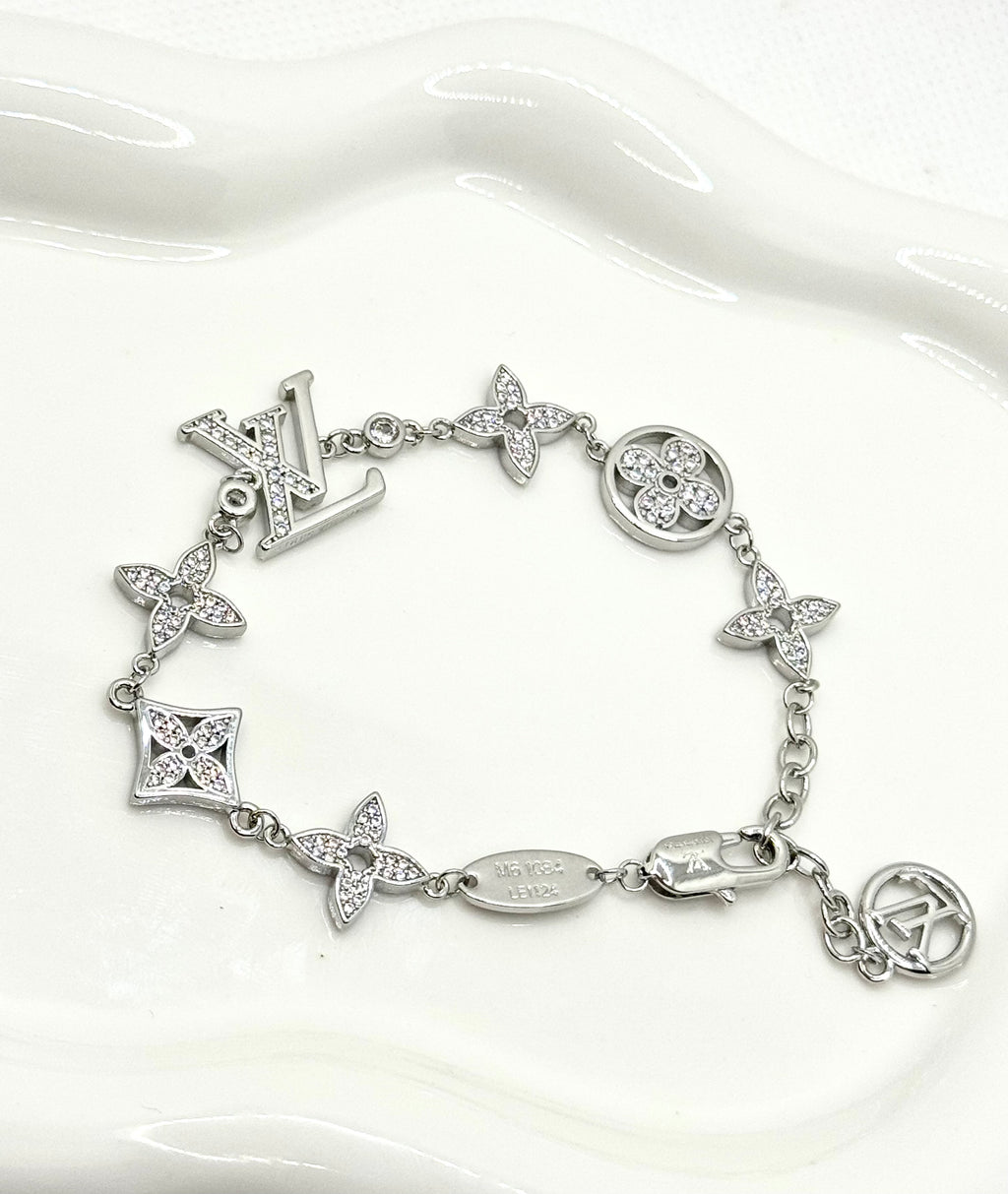 LV bracelet no1