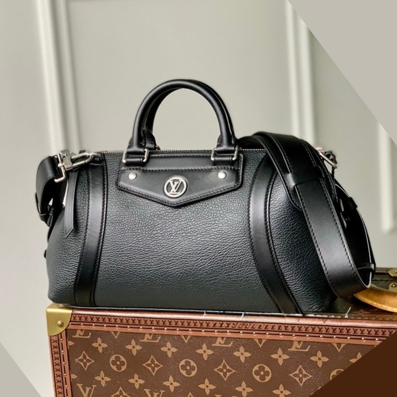 LOUIS VUITTON BIKER PM