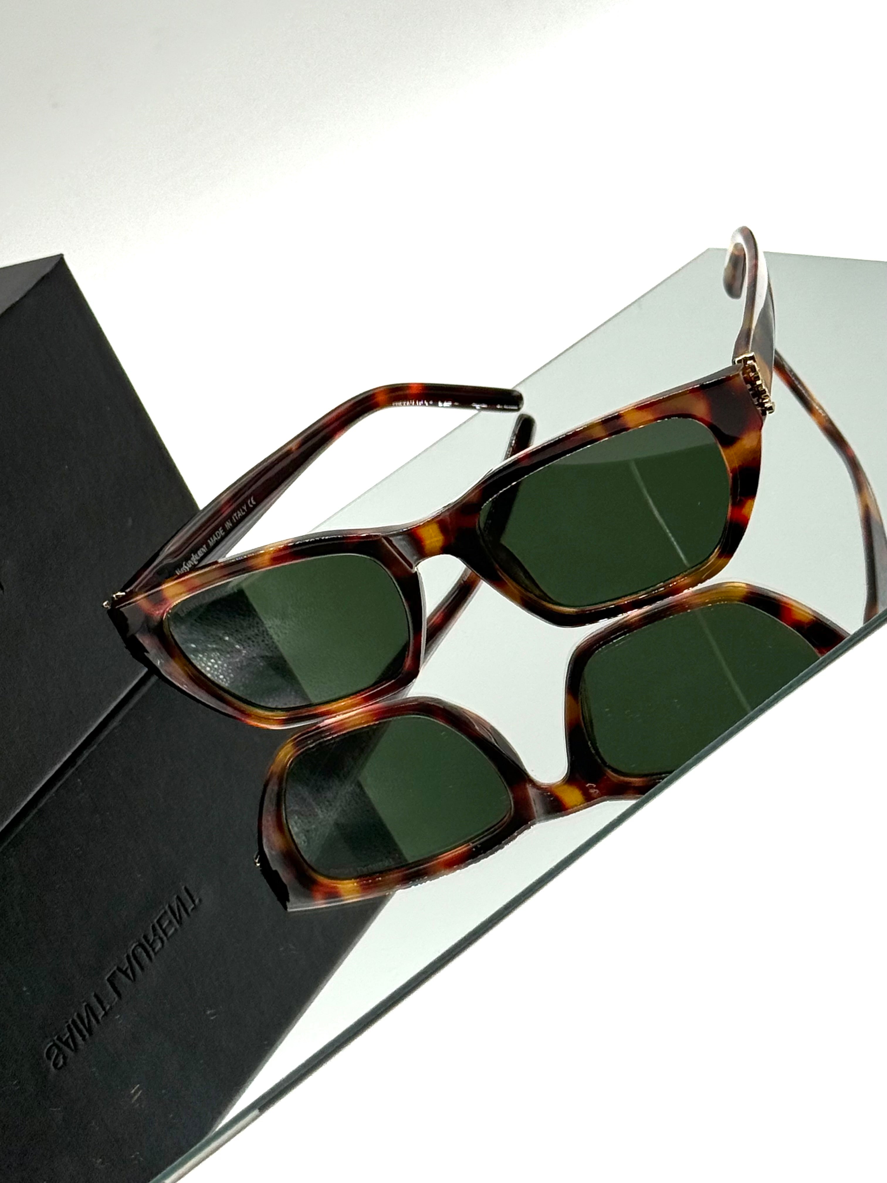 Ysl sunglass no2