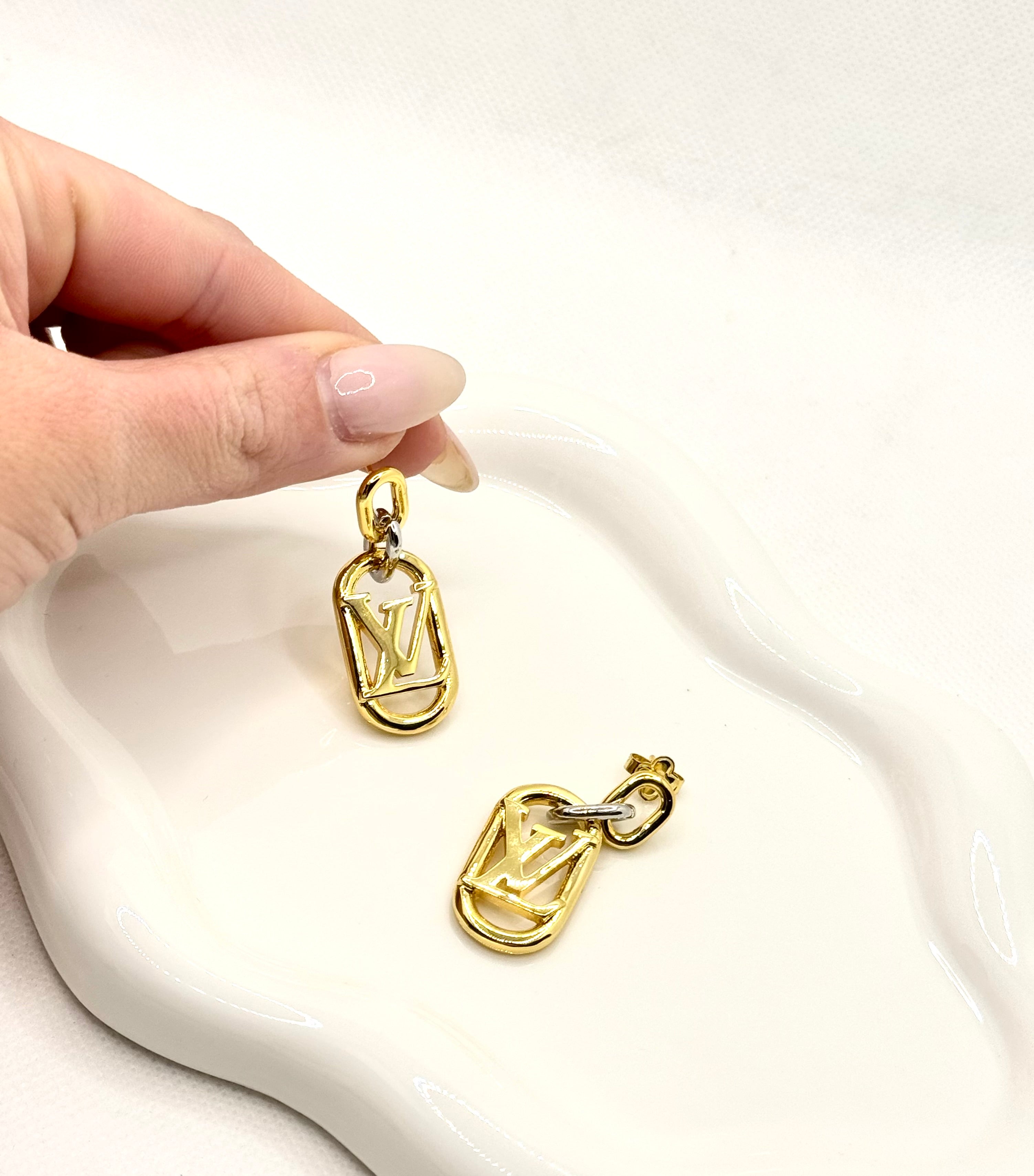 Lv earrings no10