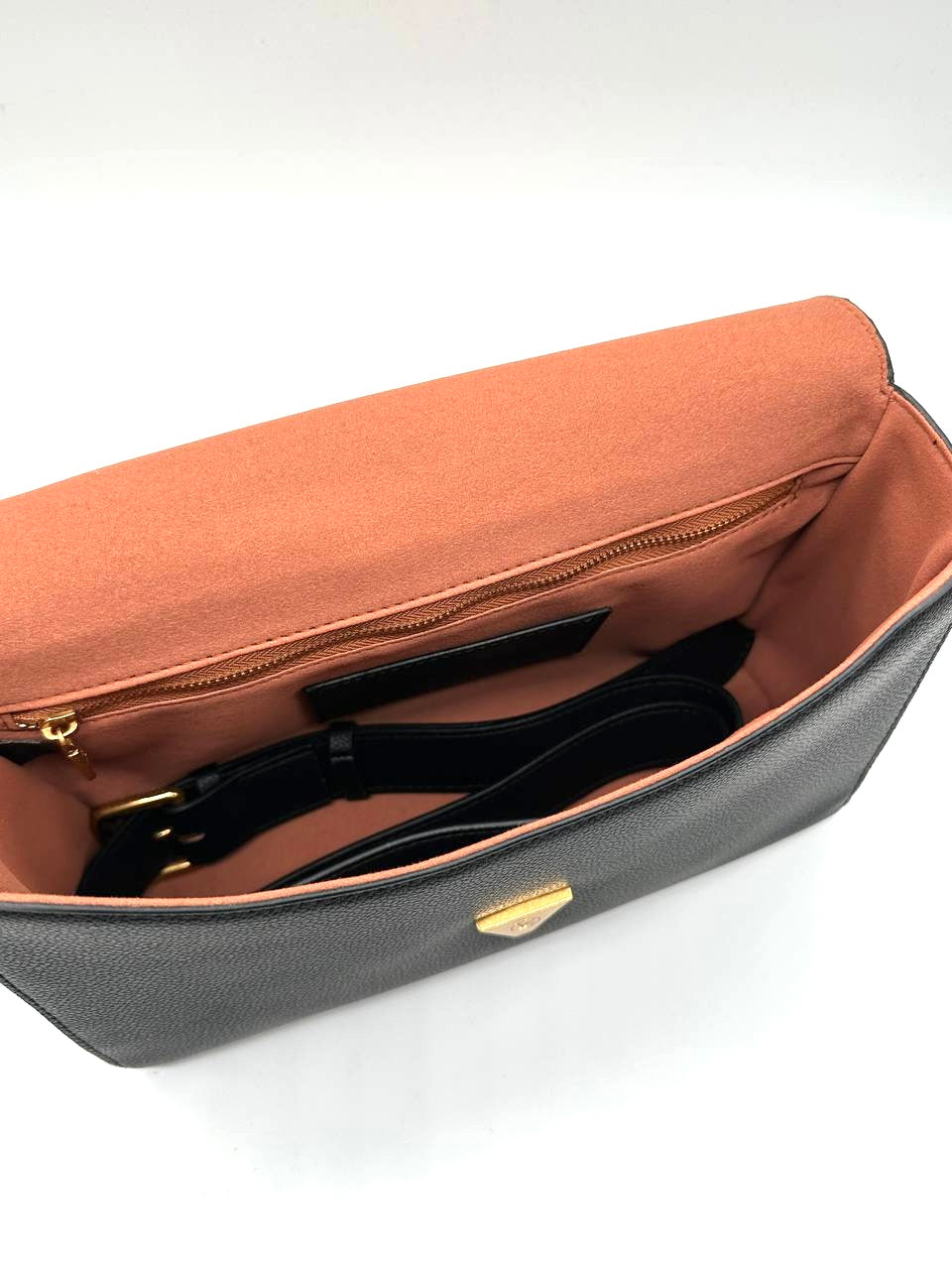 LV soft twist black