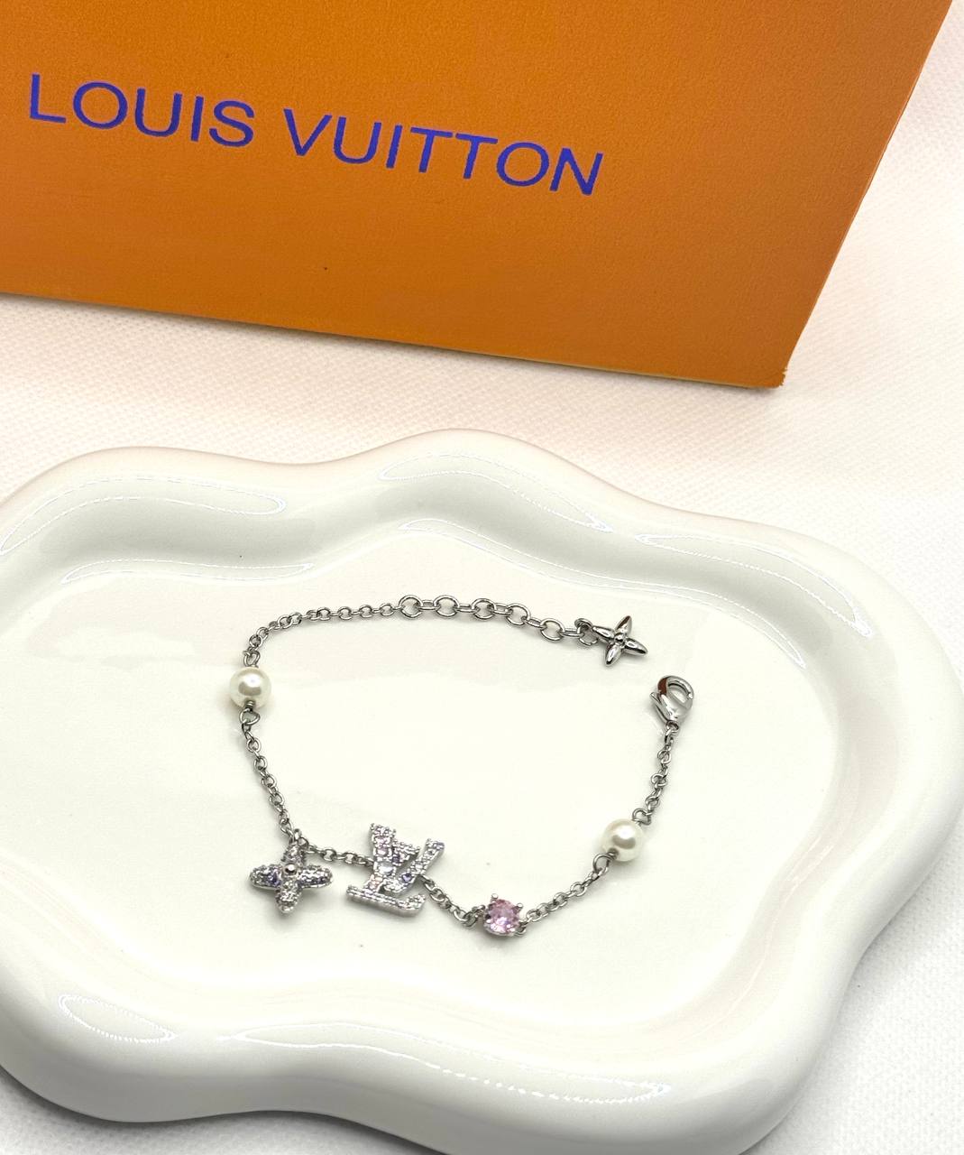 LV bracelet no8