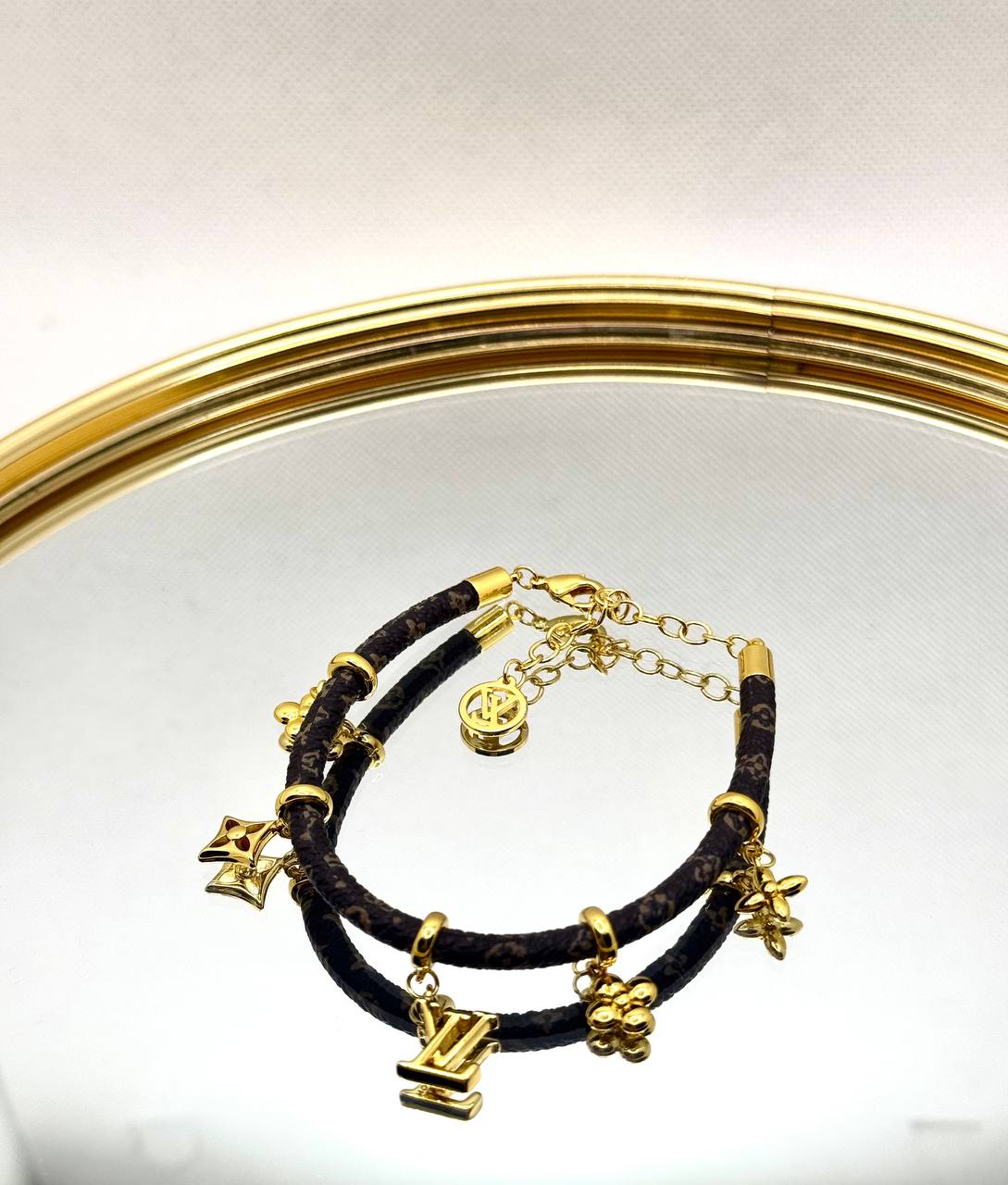 LV bracelet monogram