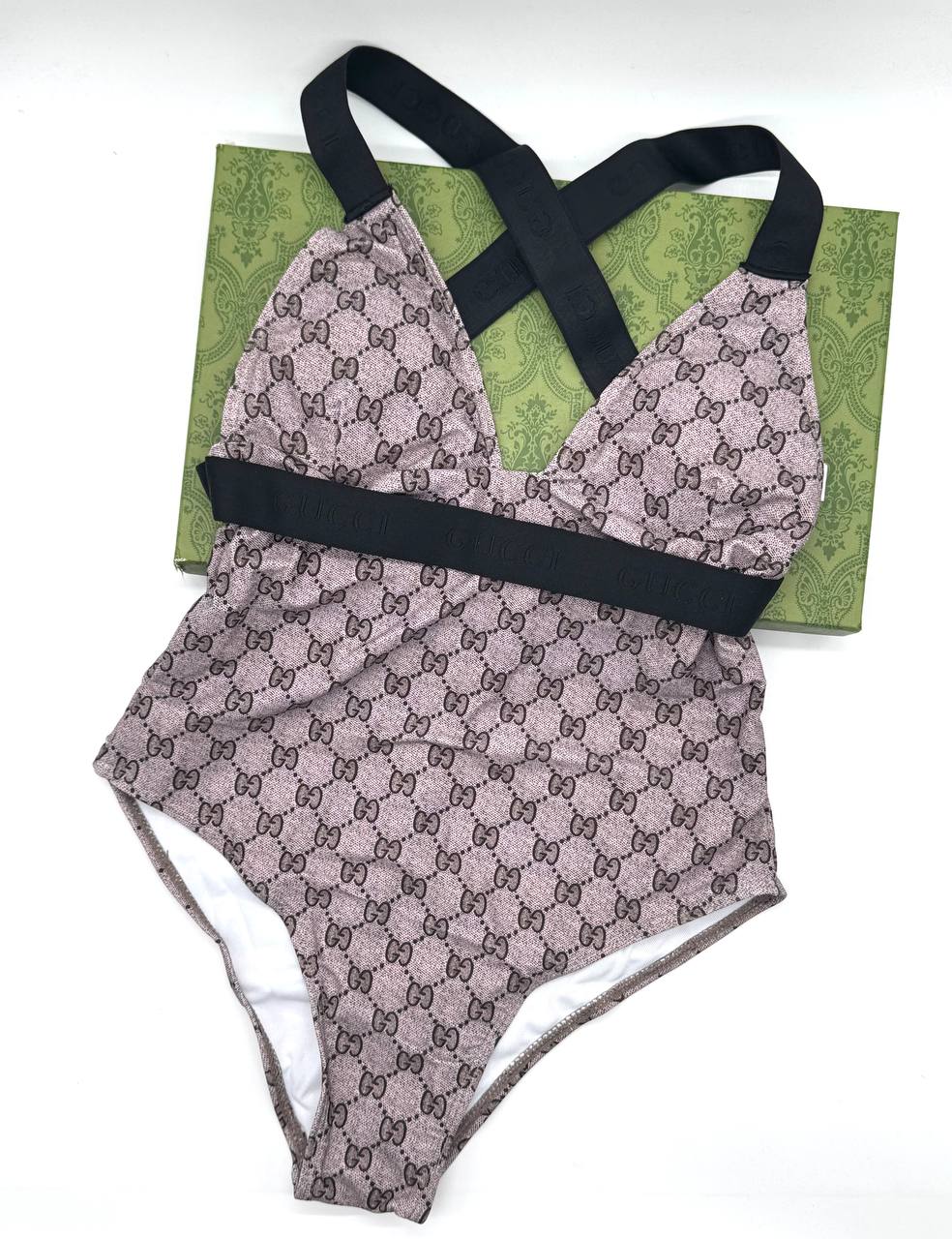Gucci swimsuit no3