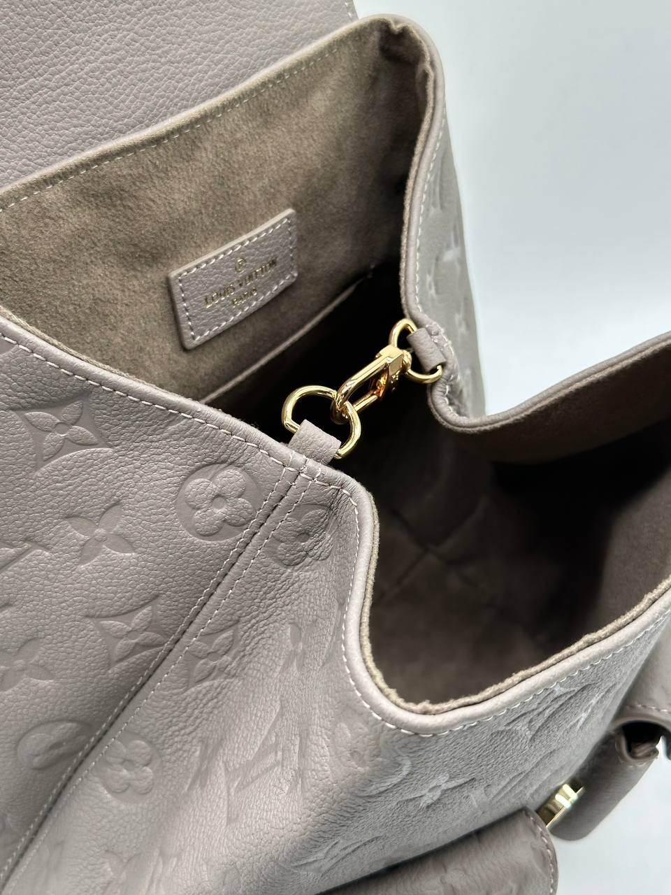 LV montsouris backpack pm elephant