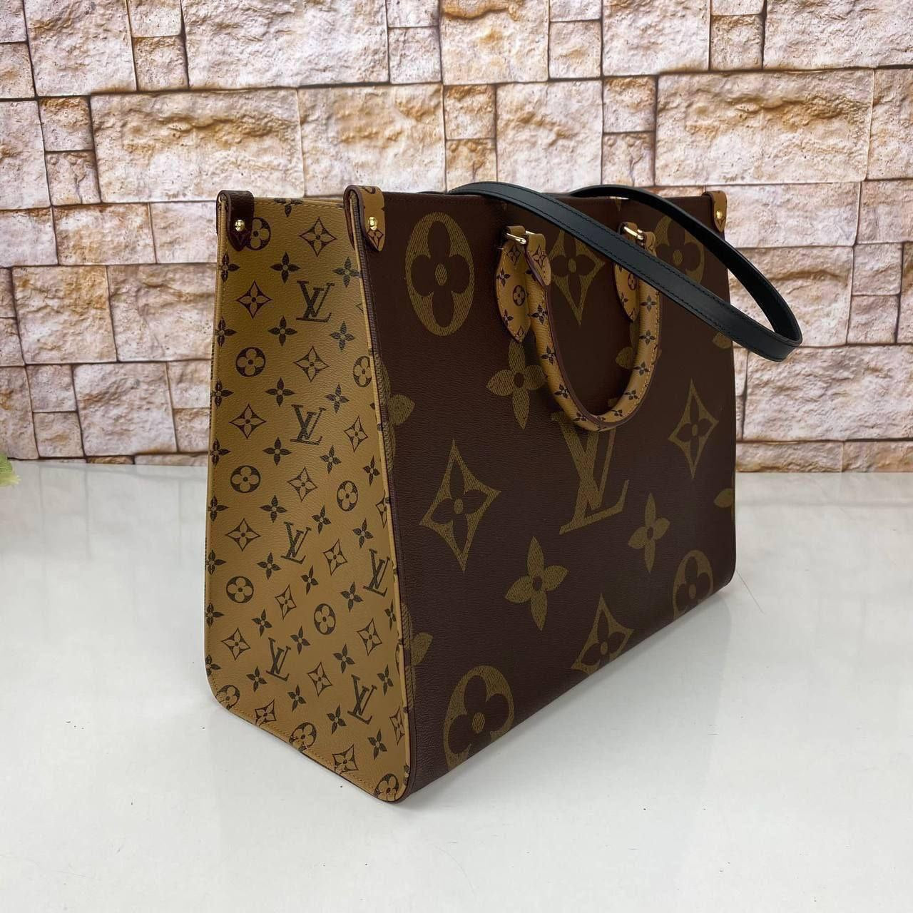 Lv On-The-Go canvas mm
